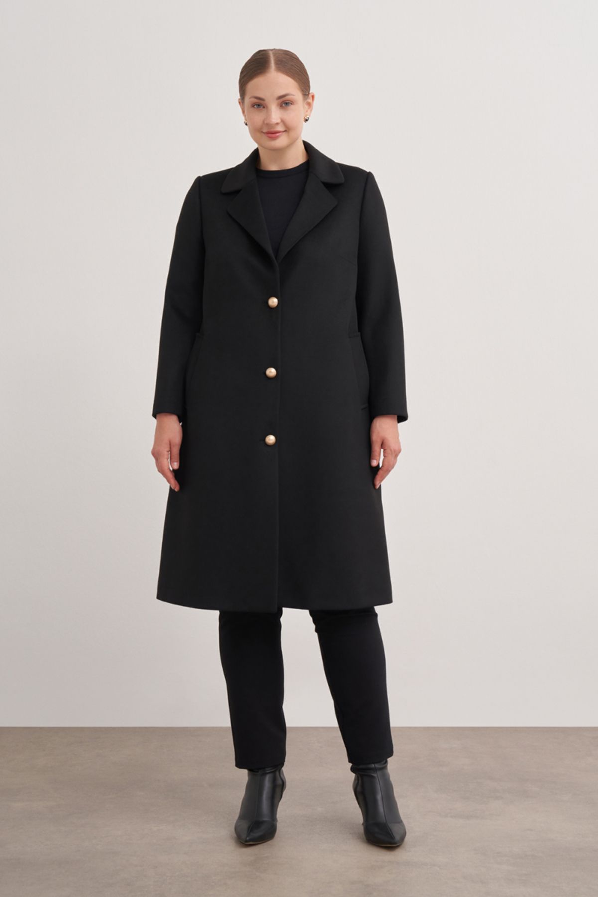 Aker-8582112   Swallow Collar Coat 1