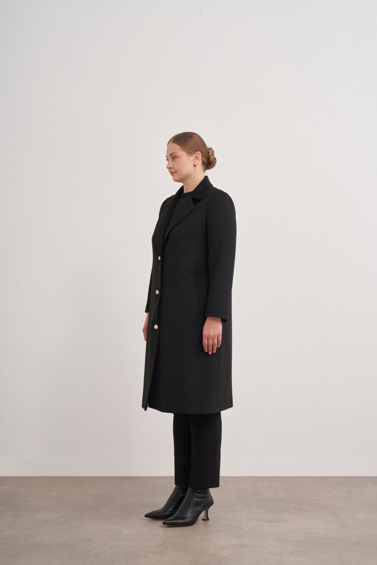 Aker-8582112   Swallow Collar Coat 2