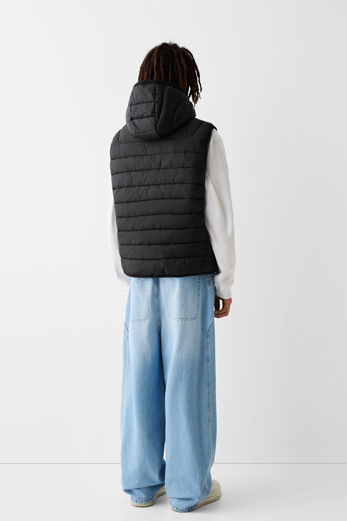 Bershka-Lightweight puffer gilet with hood 3