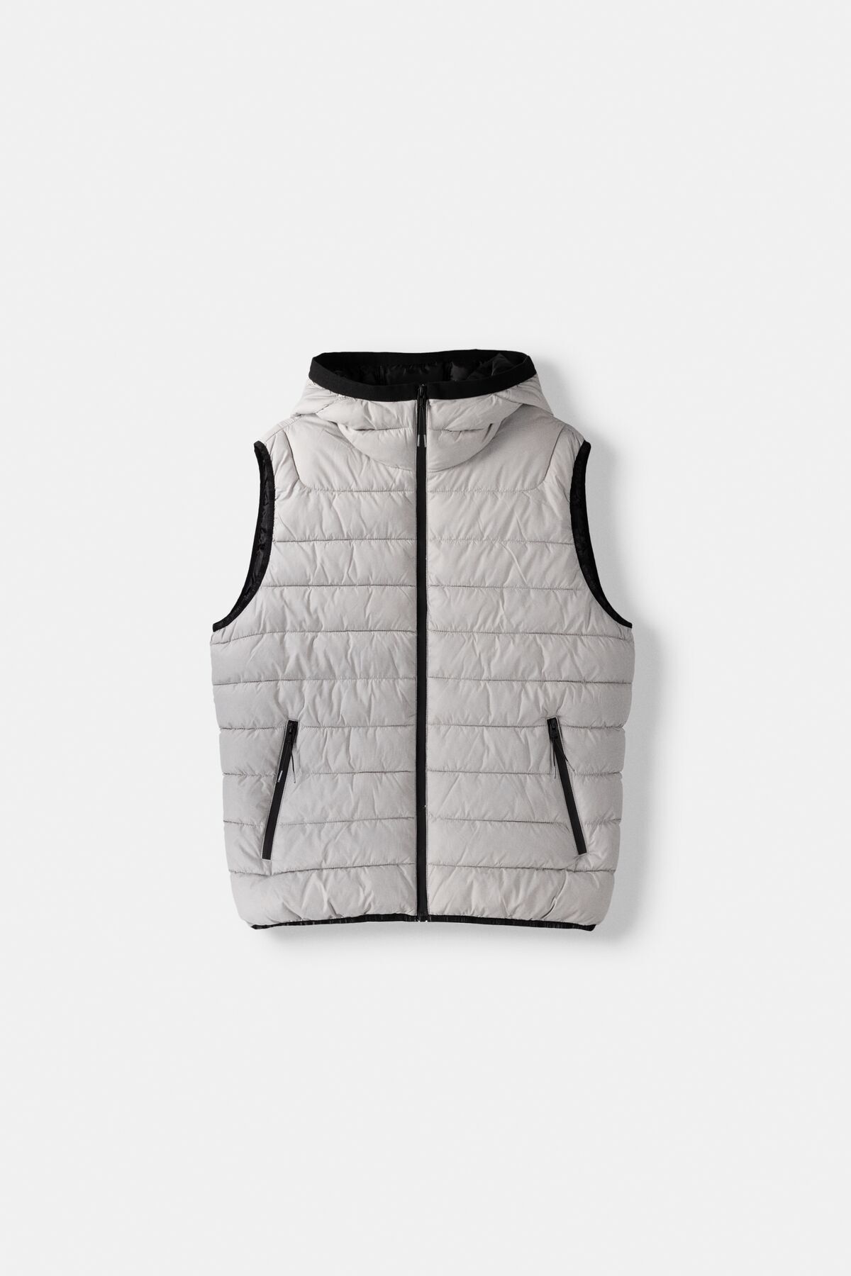 Bershka-Lightweight puffer gilet with hood 2