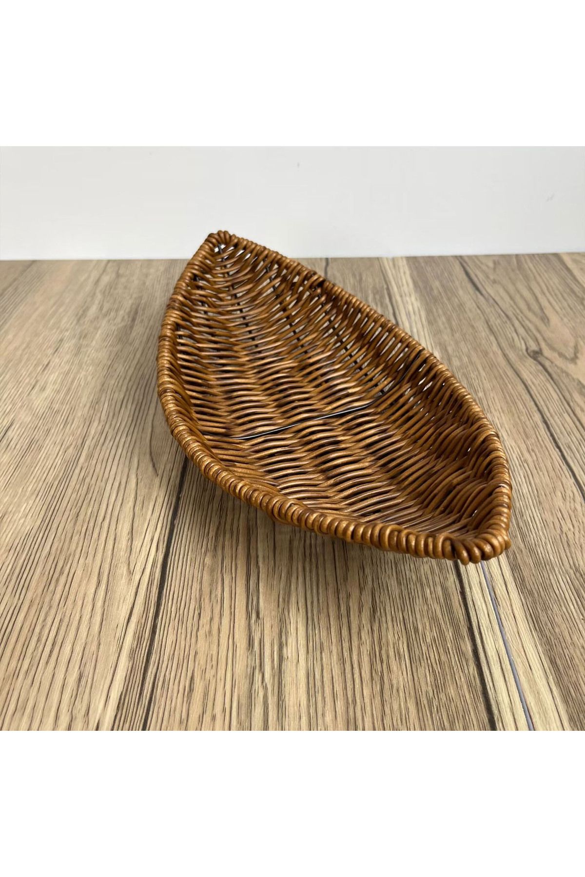 Choice-Leaf Shape Bread Display Fruit Dish Baskets Leaf Rattan Weaving Basket Serving Storage Bowls for ... 2