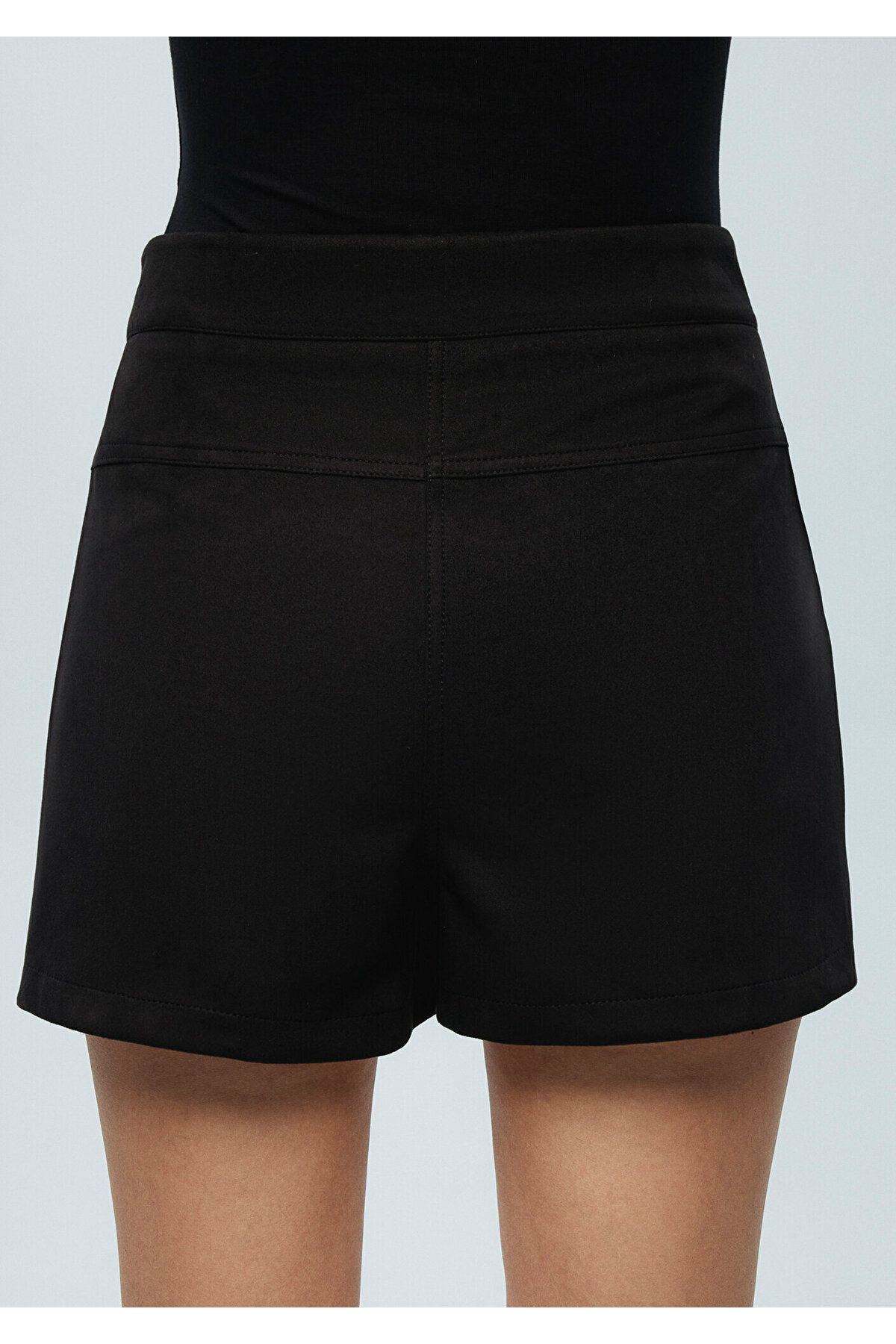 Mavi-Black Woven Shorts 1410183 -900 8