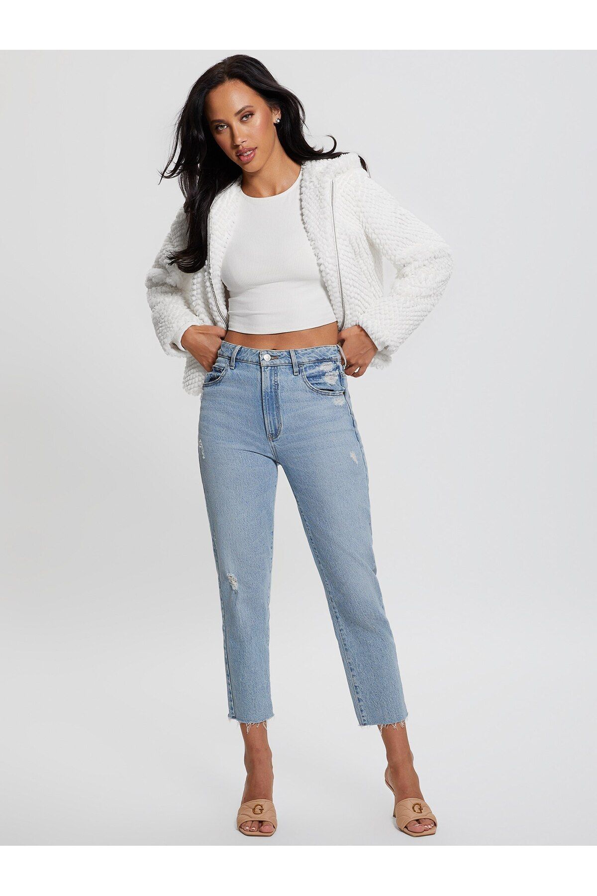 complete the look image
