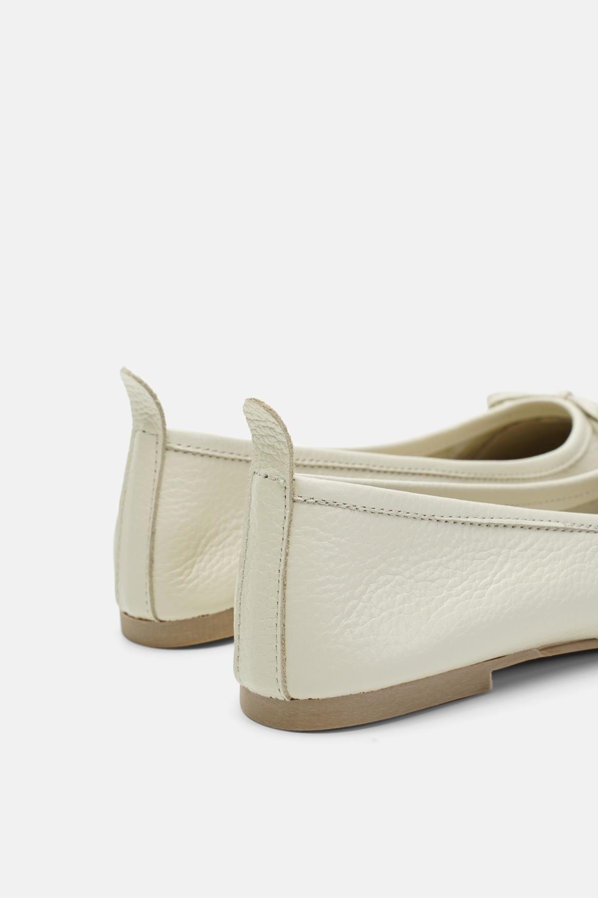 Jorbinol-Keza Classic Round Toe Leather Ballerinas 4
