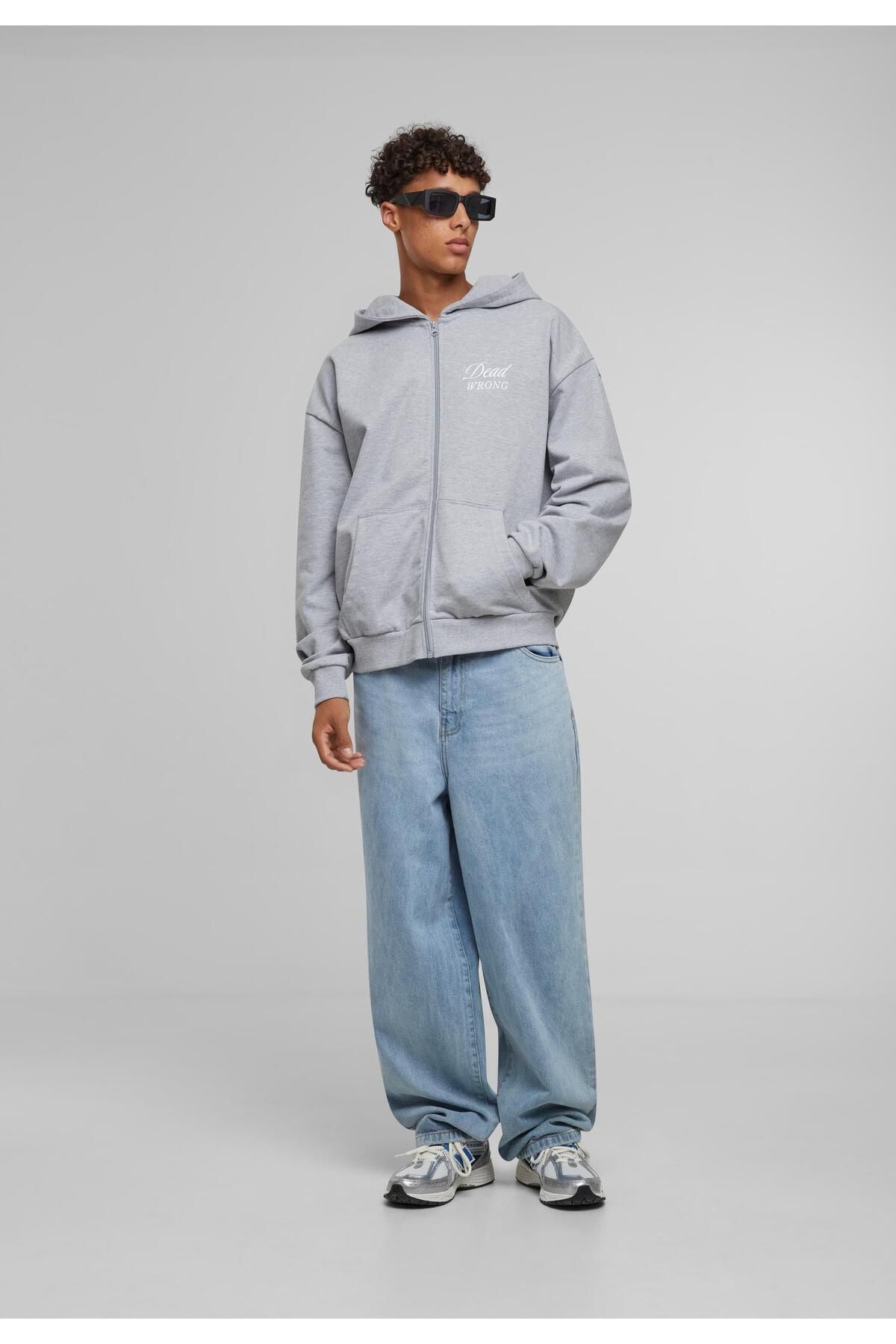 Upscale by Mister Tee-Dangerous Grounds Oversize Zip Hoody 6