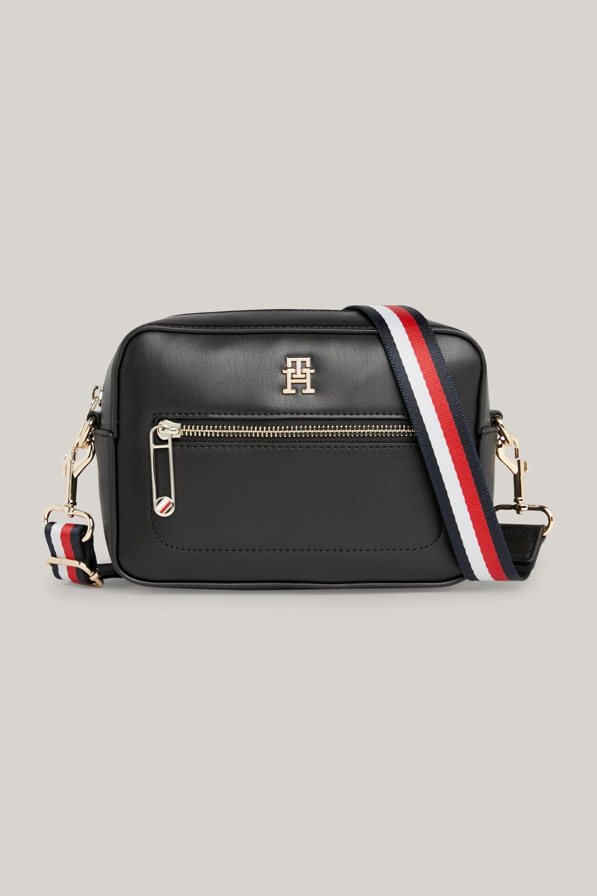 Satchel bag tommy hilfiger clearance