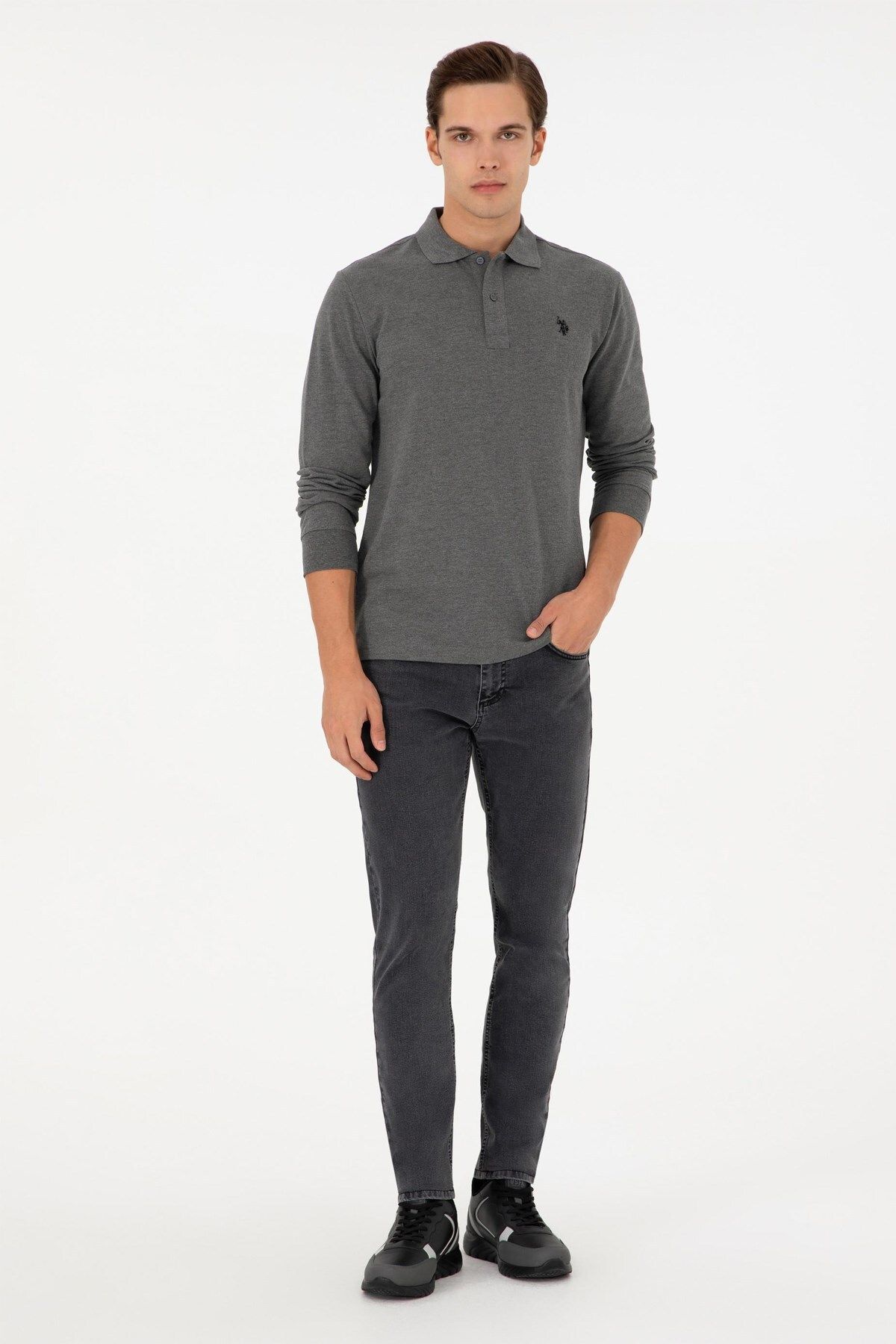 complete the look image