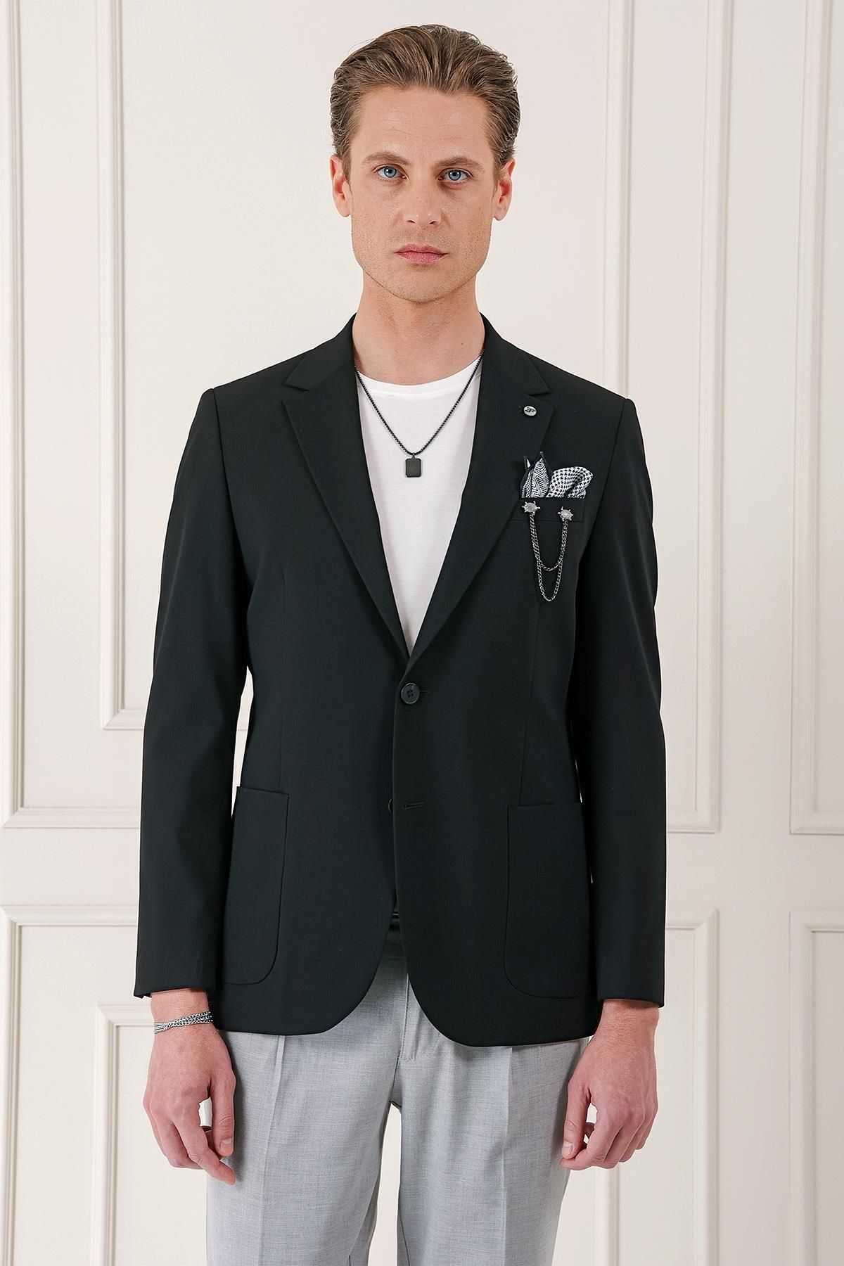 کاپشن اسپرت مشکی Slim Fit C 667 Efor
