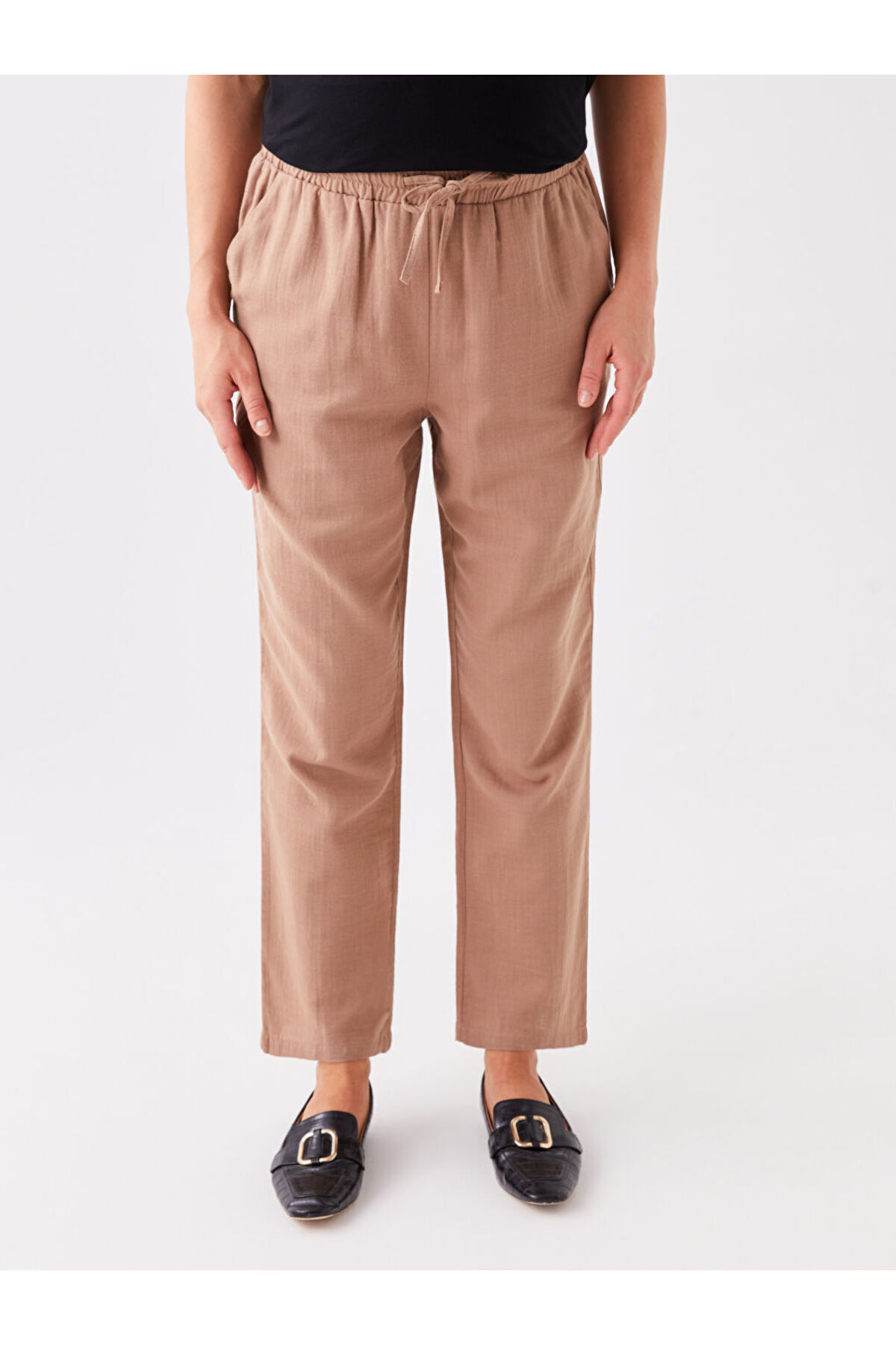 LC Waikiki-Bequeme Umstandshose mit elastischem Bund 3