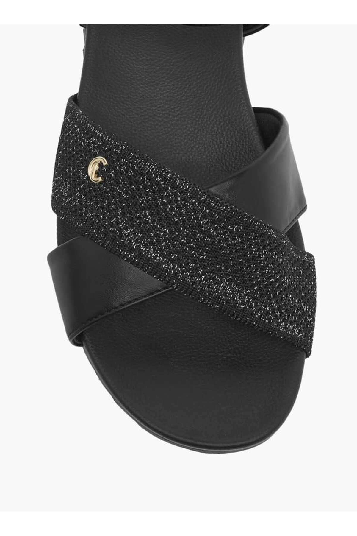 Le Confort-Flyknit Cross Strap Sandals with Buckle Closure 3