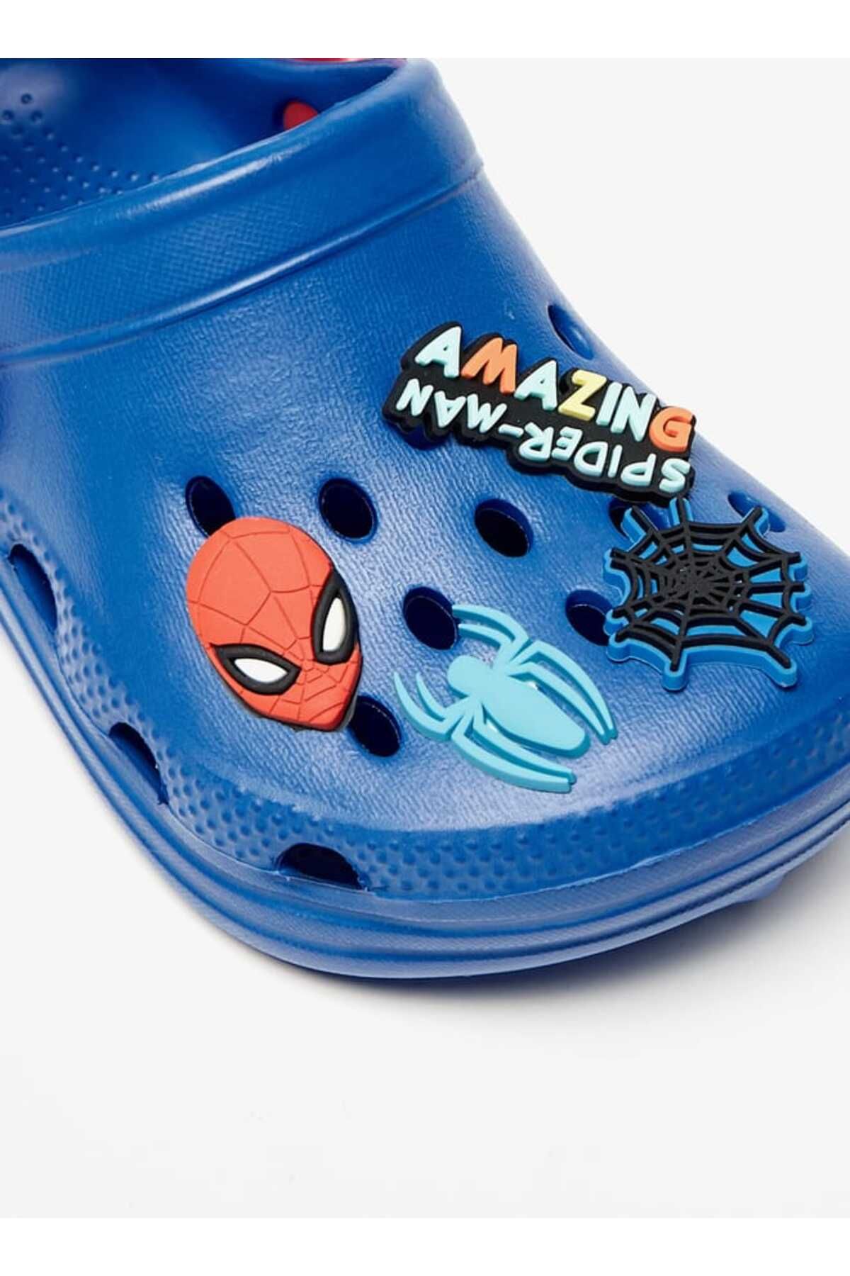 Marvel-Spider-Man Applique Detail Clogs 5