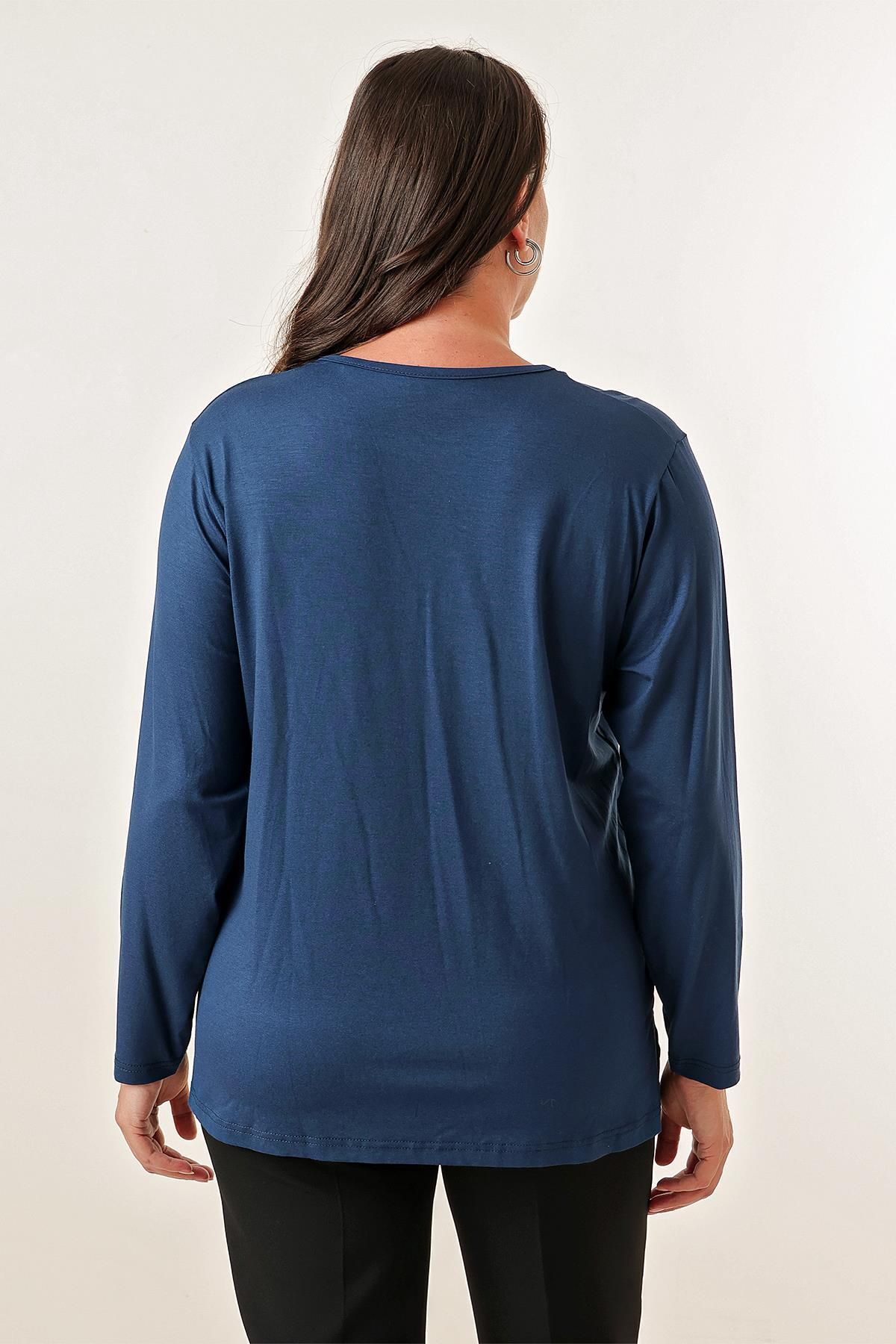By Saygı-Long Sleeve Plus Size Blouse with Vertical Stone Print on the Front 4