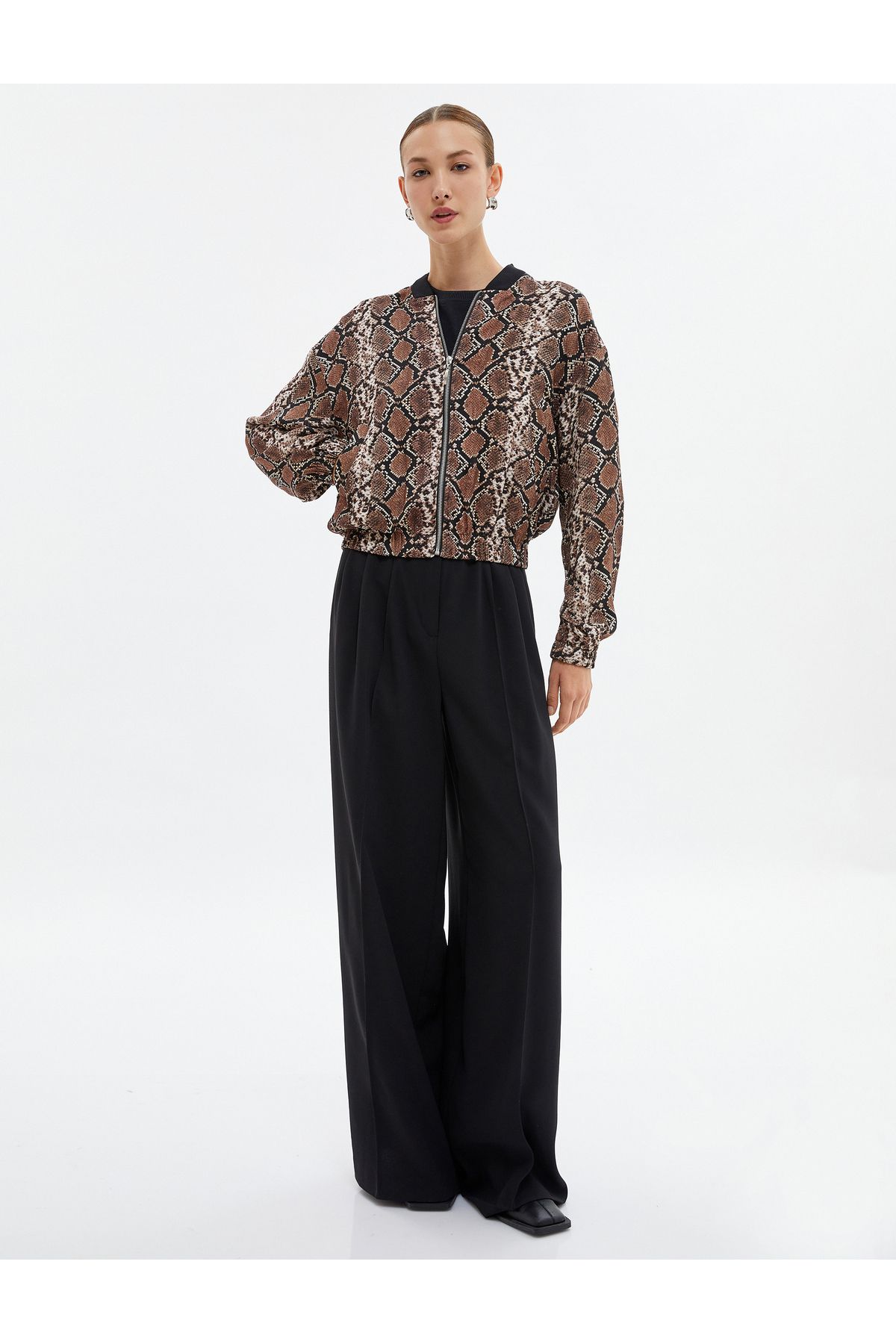 Koton-Oversize Bomber Jacket with Zipper and Snakeskin Pattern Pockets 2