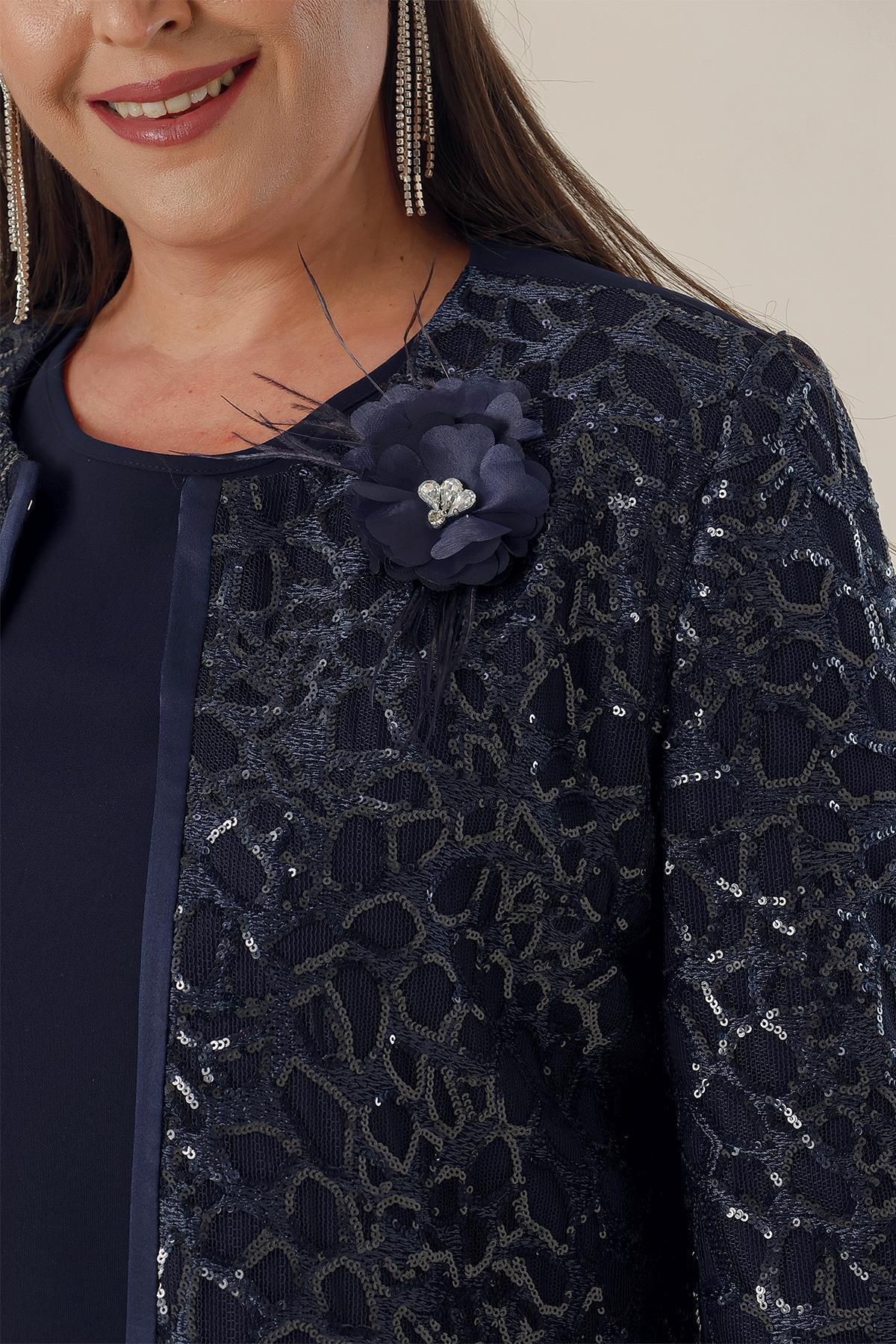 By Saygı-Crepe Blouse with Side Slits, Sleeves and Sequin Lined Jacket and Trousers Plus Size 3-Piece Set 4