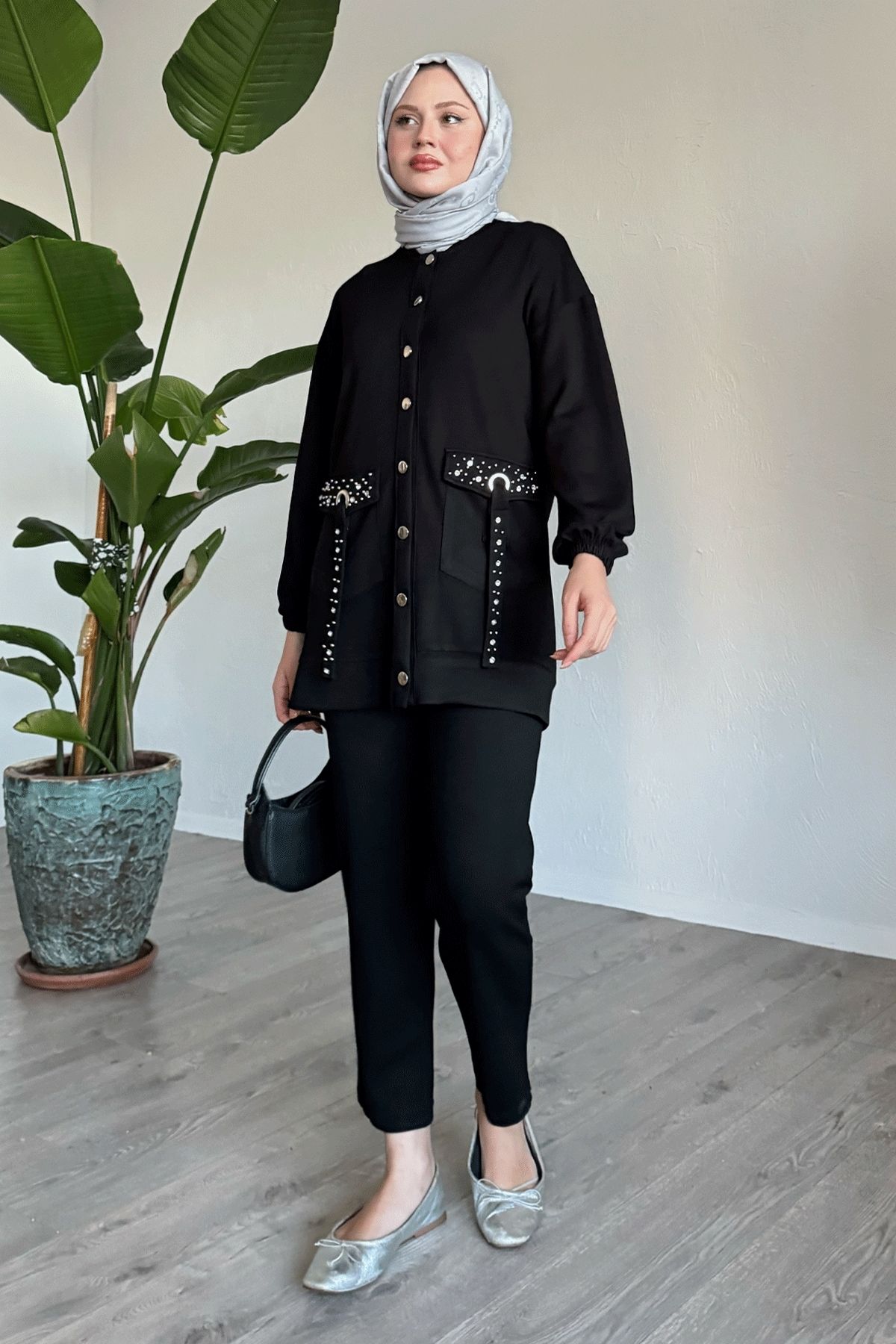 InStyle-Set dublu negru cu detalii în piatră - buzunare 5