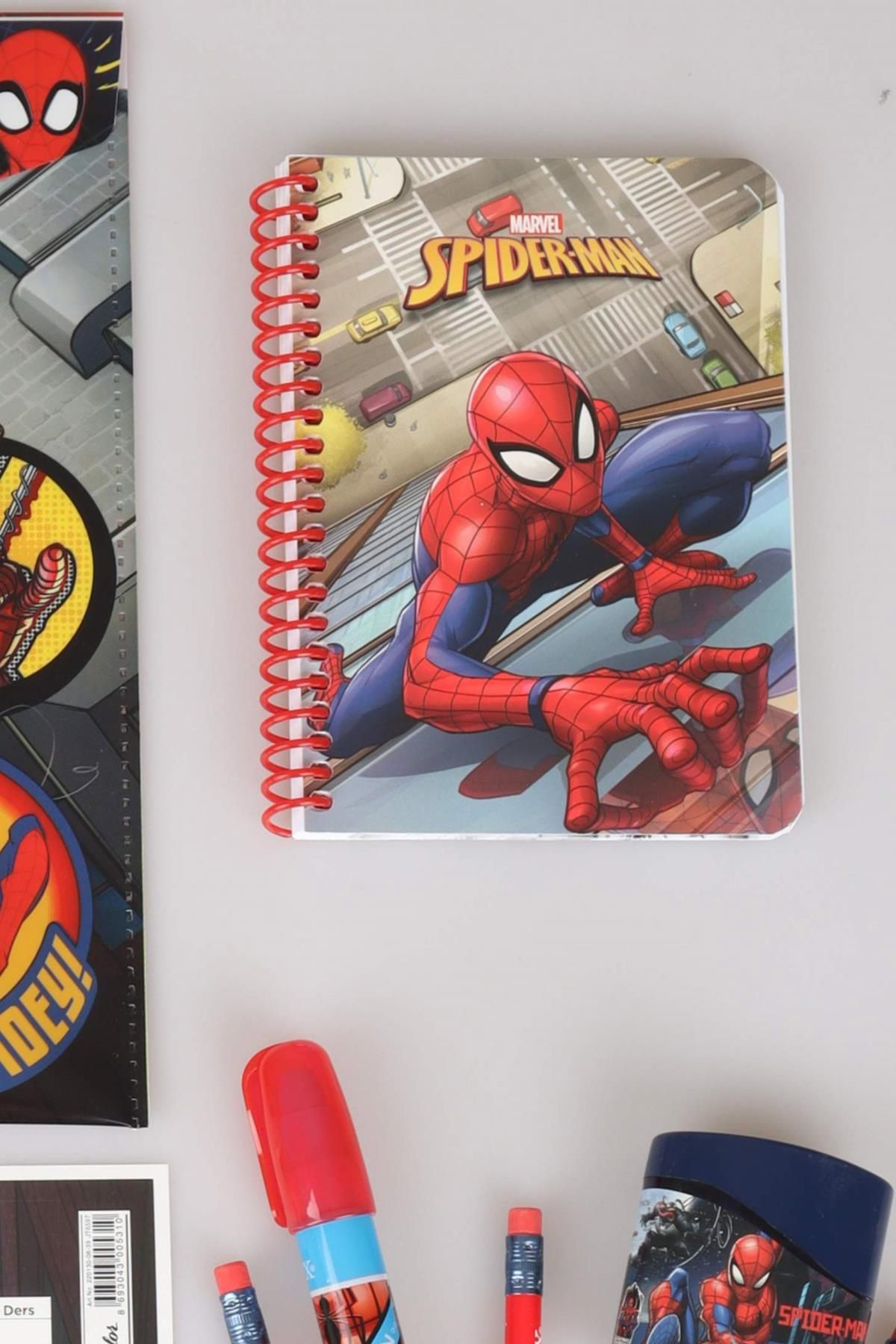 SPIDERMAN-10 Pieces Licensed Stationery Set - Snap File, School Label, Memo Pad and 3 Pencils 5