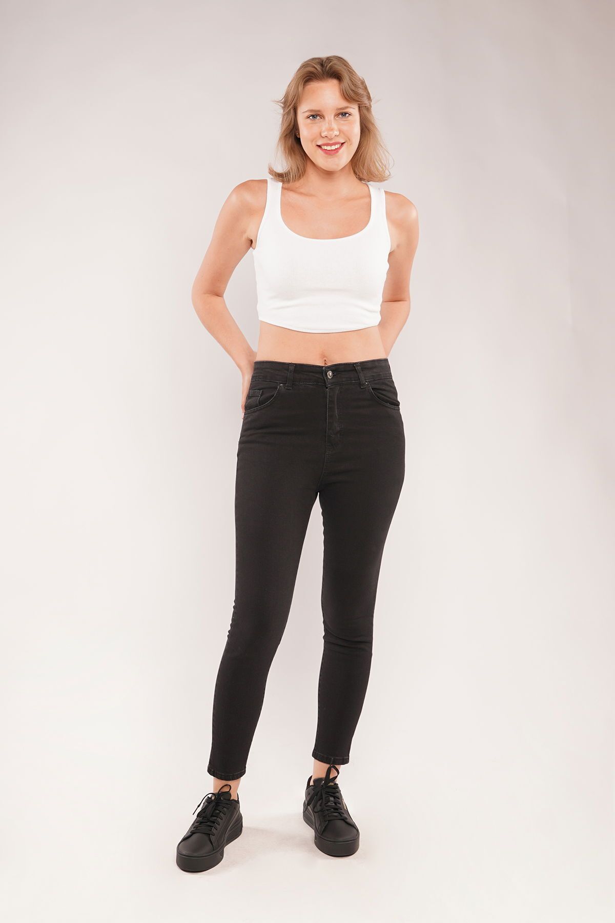 pantalon en jean pour femmes gabria narrow leg