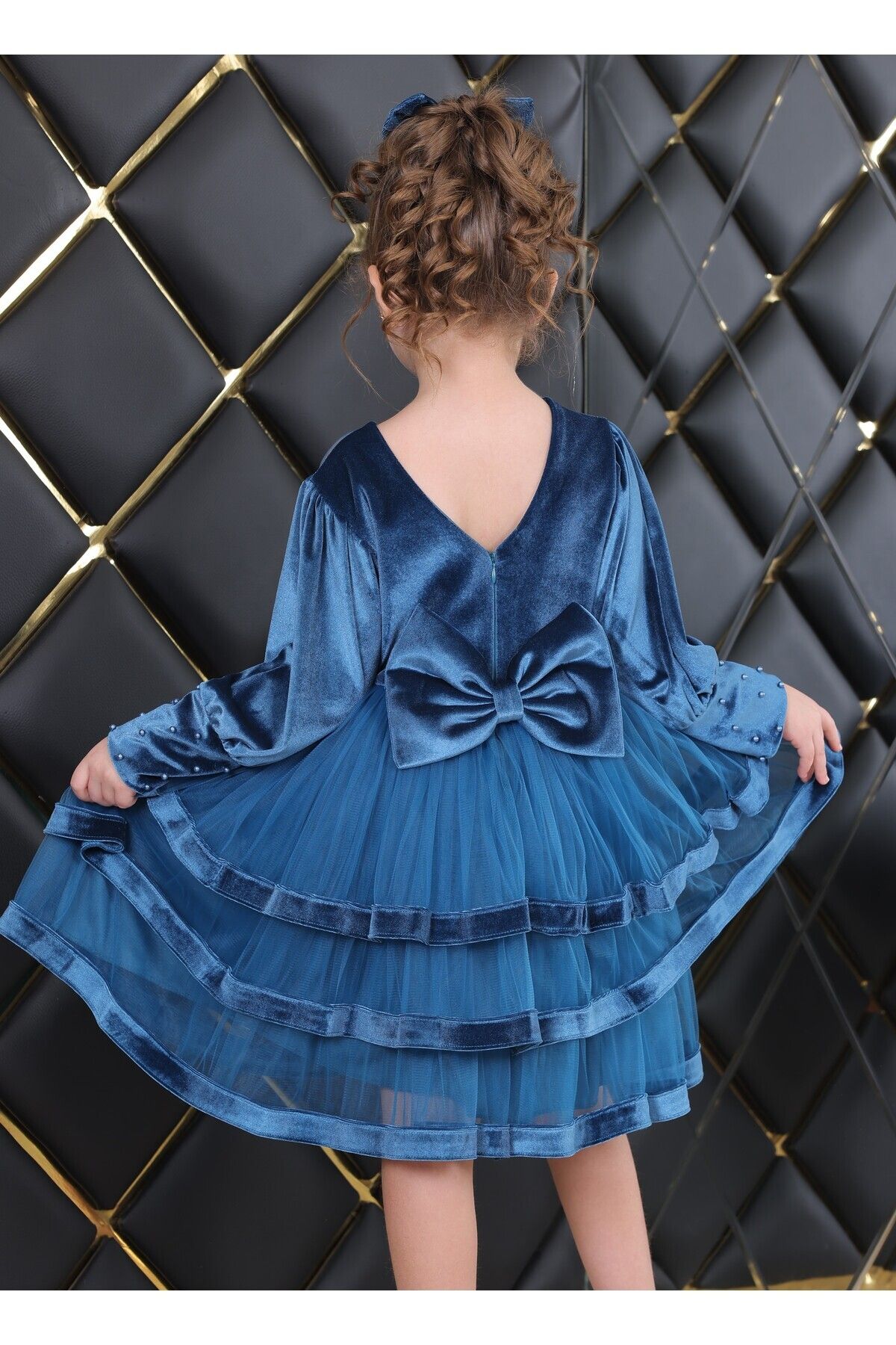 TREEMASS-Girl's Velvet and Tulle Dress with Exquisite Design, Ideal for Special Occasions. 3