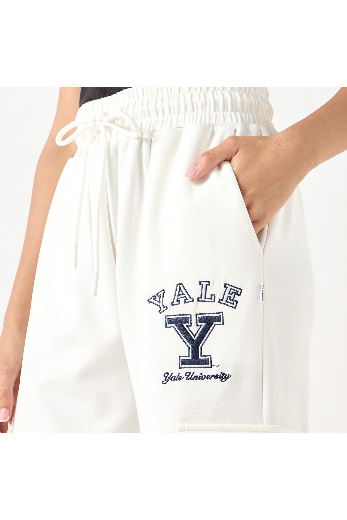 SP Characters-Yale University Embroidered Cargo Joggers with Drawstring Closure 4