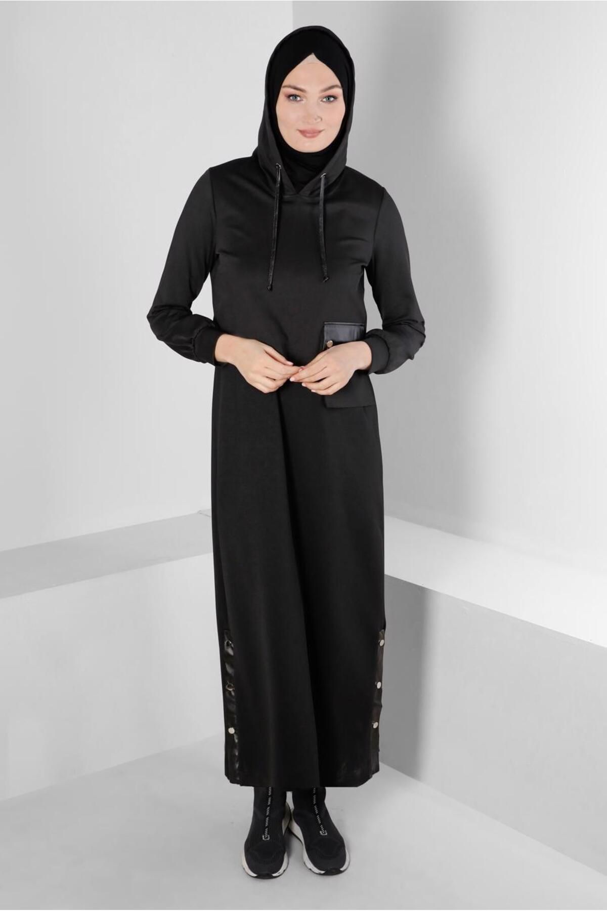 کلاهدار دو لباس با جیب 43320 Alvina