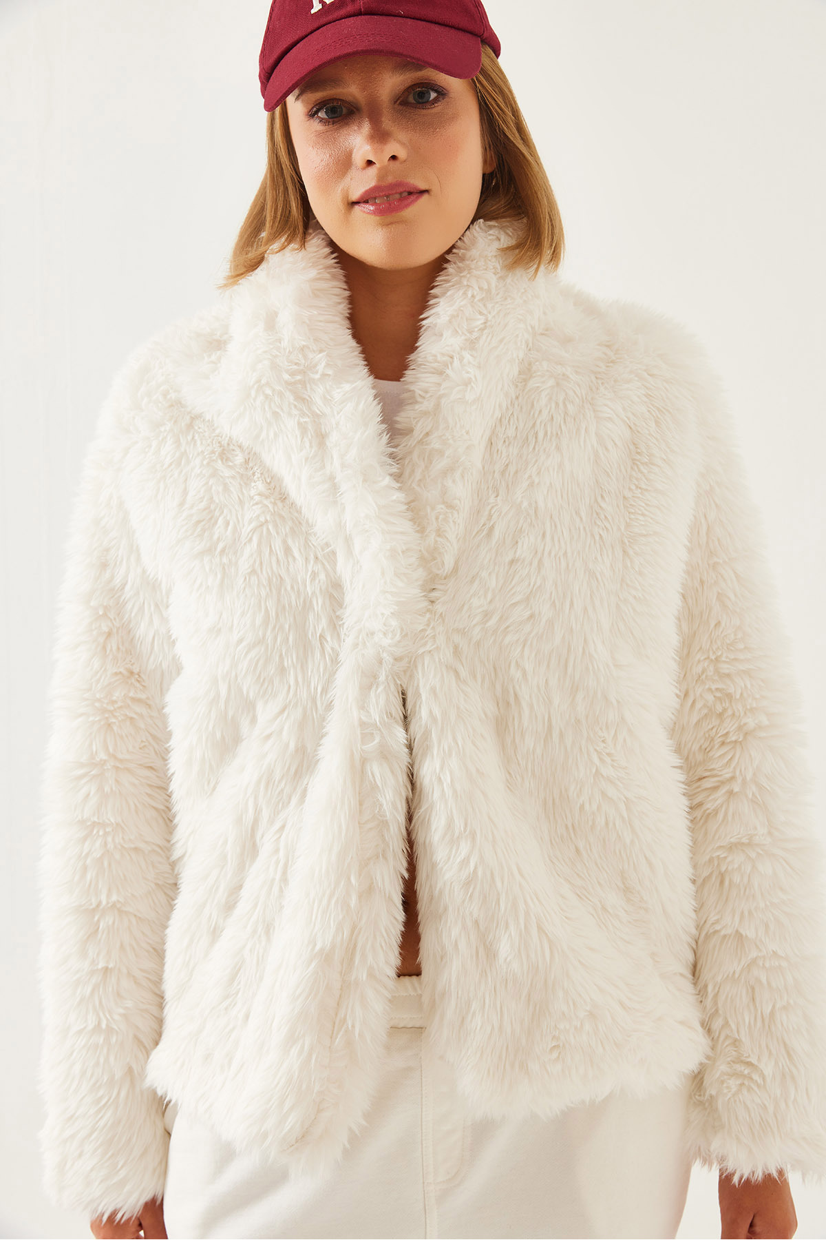 LUCCI Plush Faux Fur Coat with Shawl Collar 3