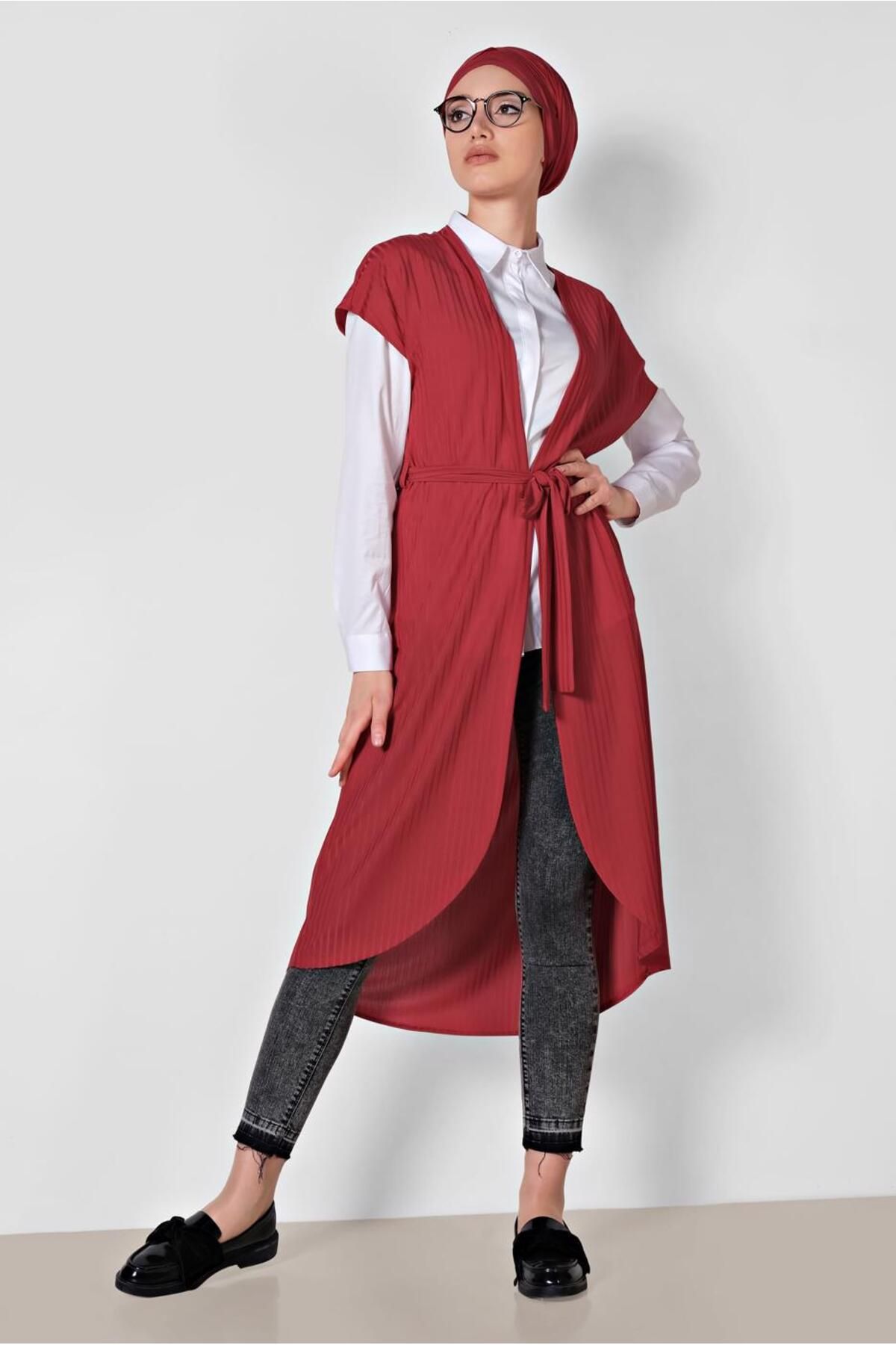 TRENDTESETTÜR-Women's Red Belted Vest T 4241 3