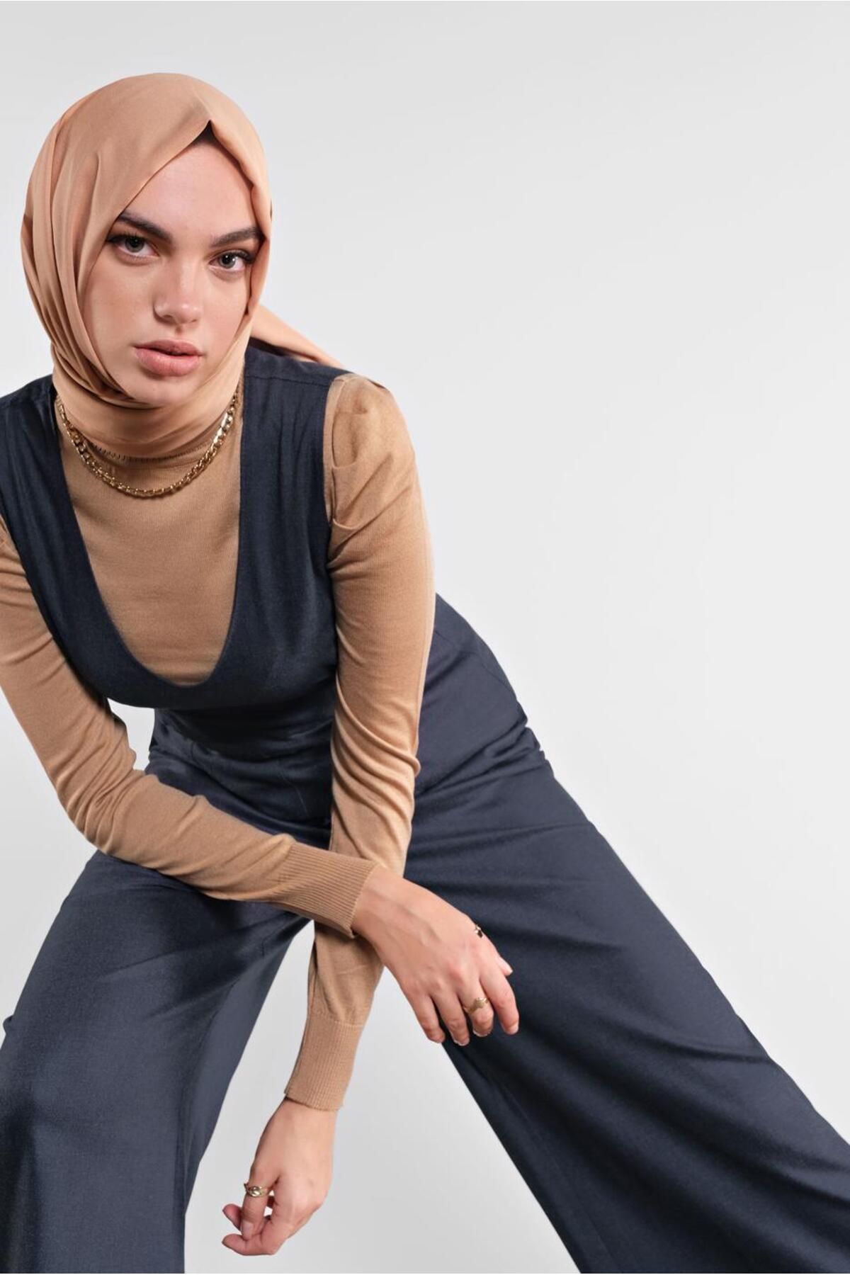 لباس کمربند 41162 Alvina