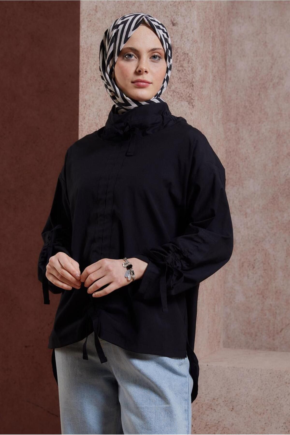 بلوز ساتن نخی با بند 44470 Alvina