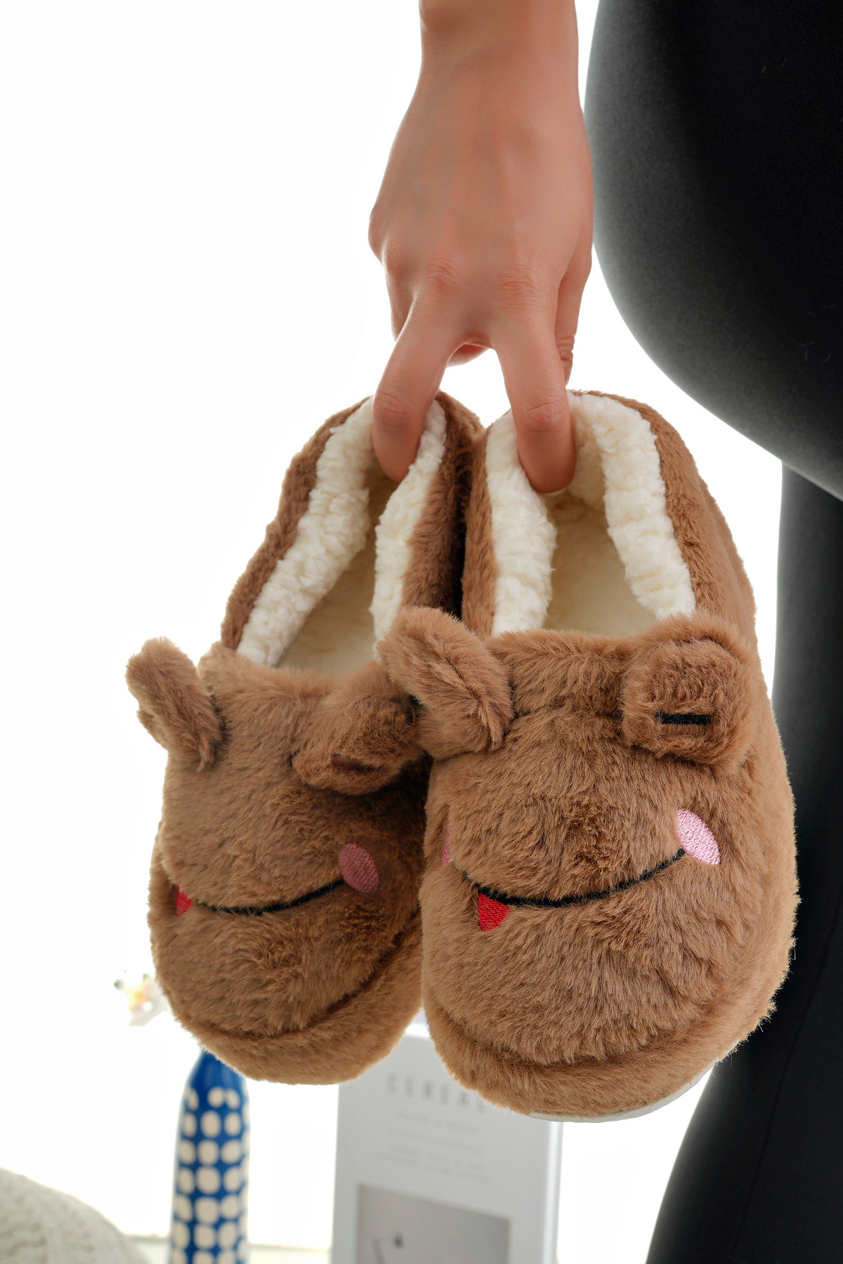  دمپایی مخمل زنانه دمپایی بالرین خانگی قهوه‌ای مایل به زرد