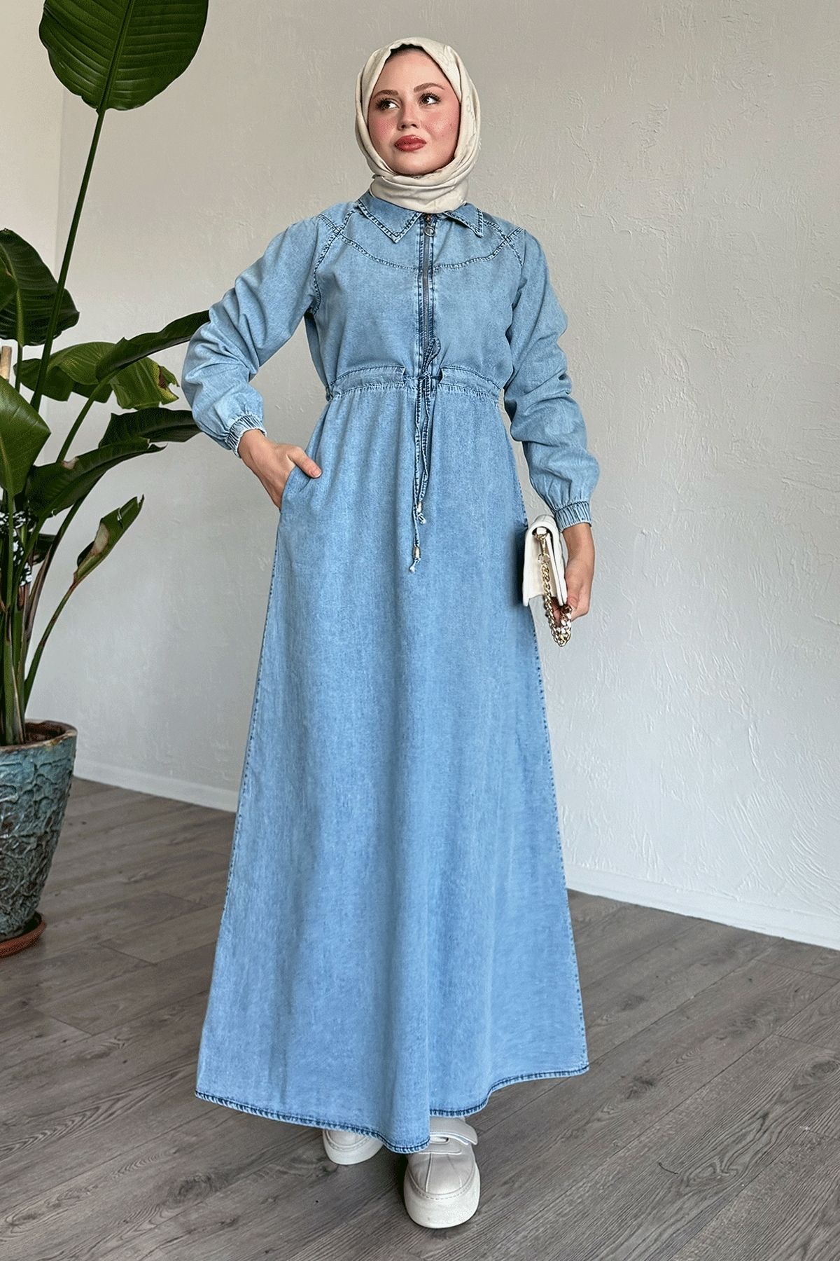 InStyle-Half Zipper Tunnel Belt Blue Denim Dress 4