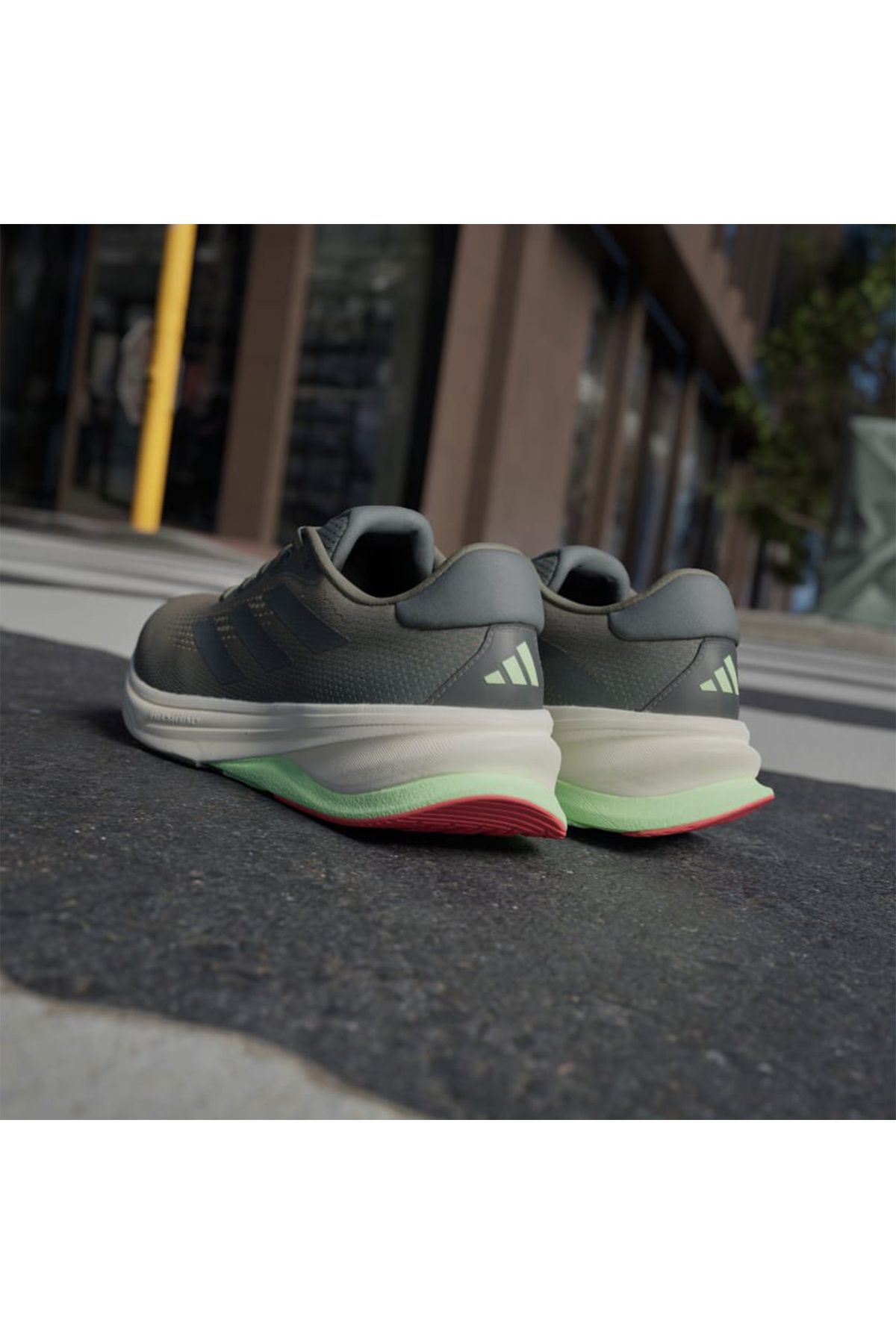 کفش دو و تمرین سبز مردانه کتونی در حال رانینگ IG5848 SUPERNOVA adidas
