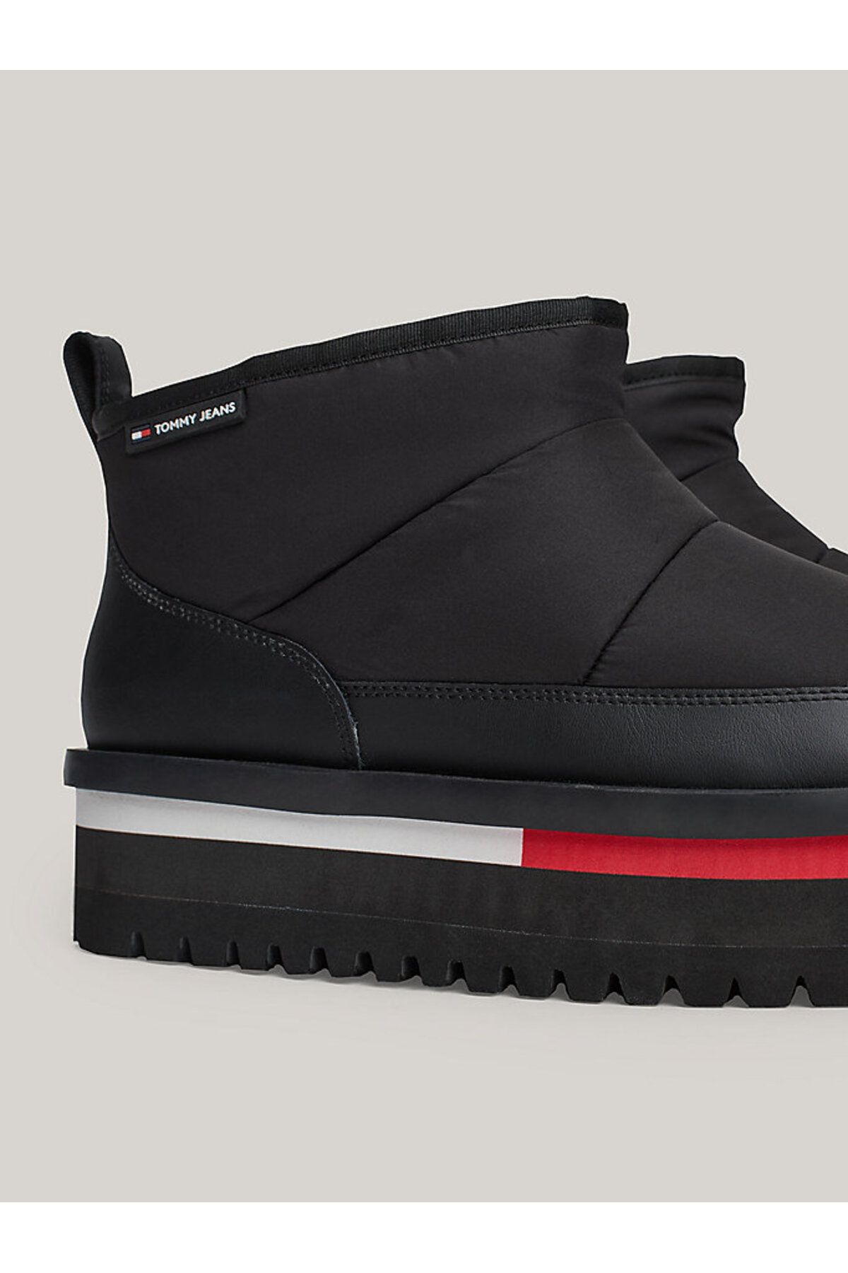Tommy Hilfiger-Tjw Nylon Flatform Boot - Wl Model 6