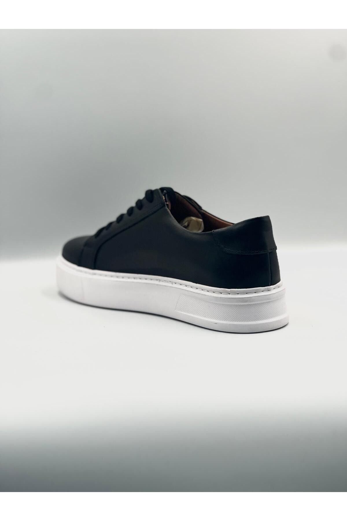 اسنیکر مردانه کفش ورزشی چرمی واقعی روزانه BESS SHOES