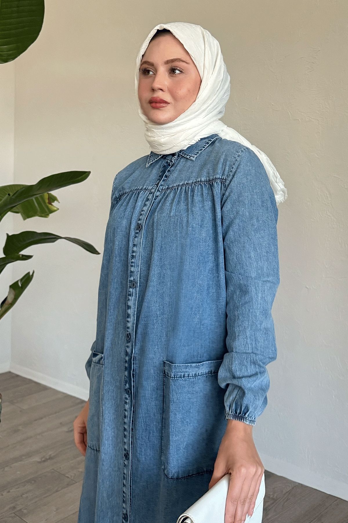 InStyle-Mayra Robe Pocketed Denim Dress - Ice Blue 4