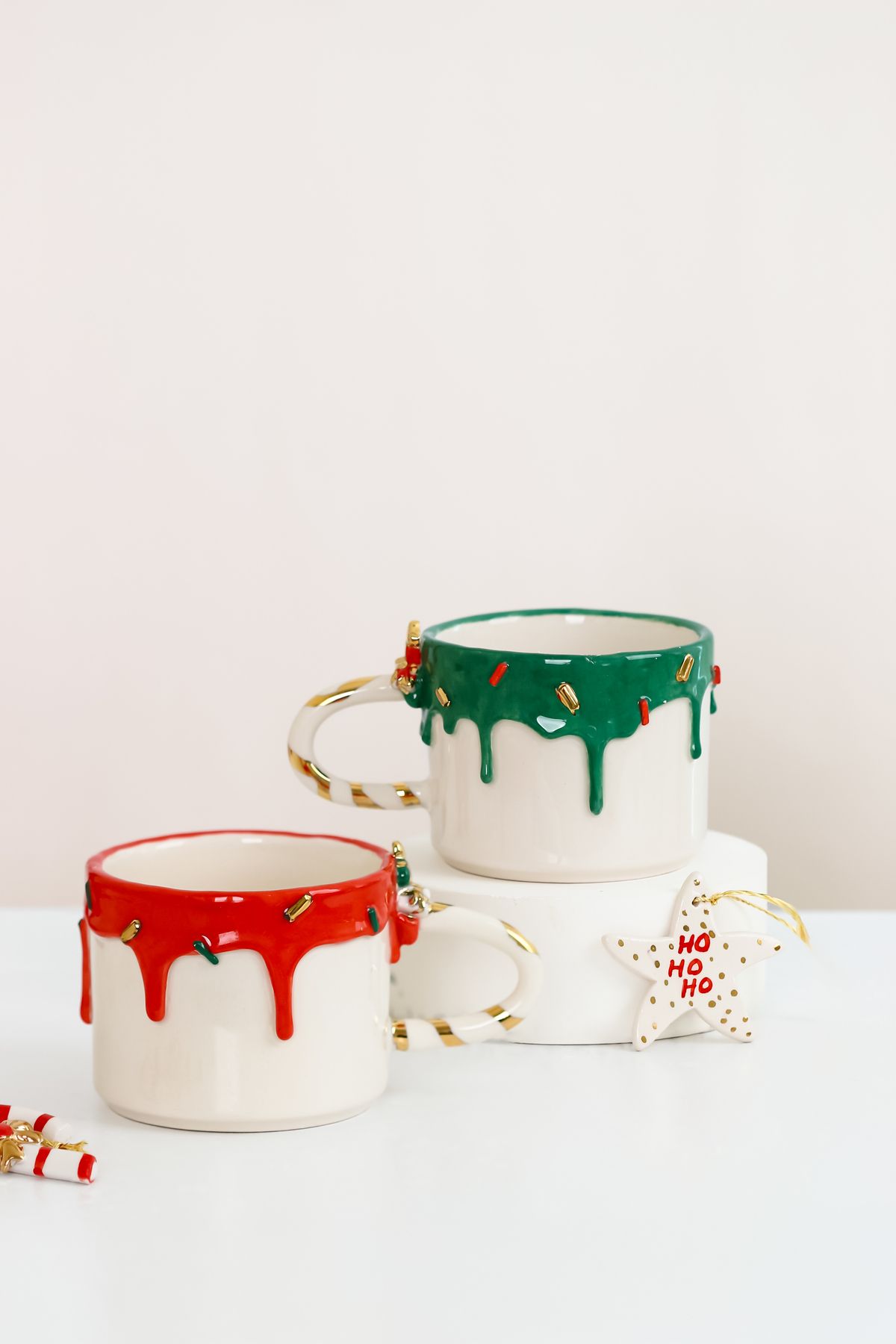 SİNEM YAMAN HOME-Merry Green and Red Handmade Ceramic 2-Piece Mug Set 2