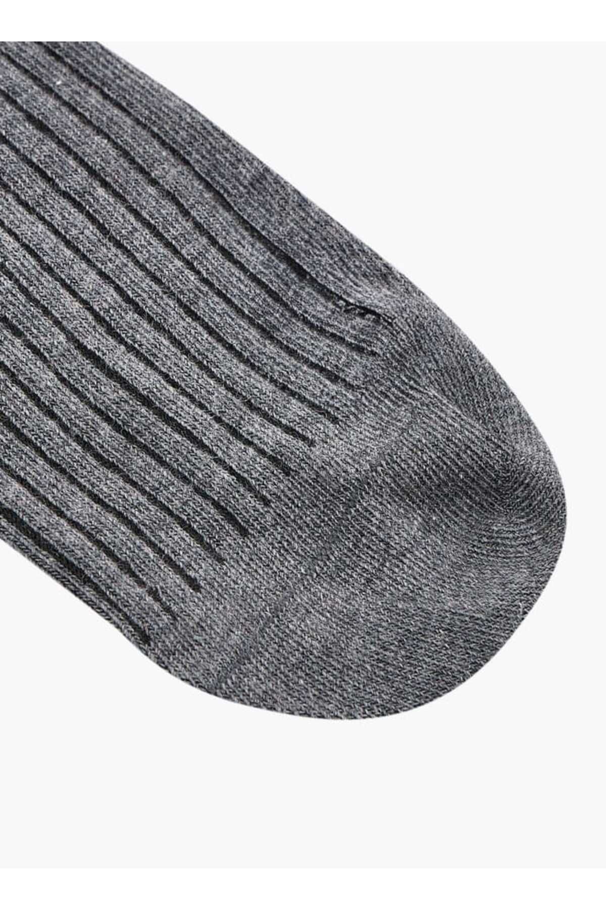 Lee Cooper-Textured Ankle Length Socks - Set of 5 4