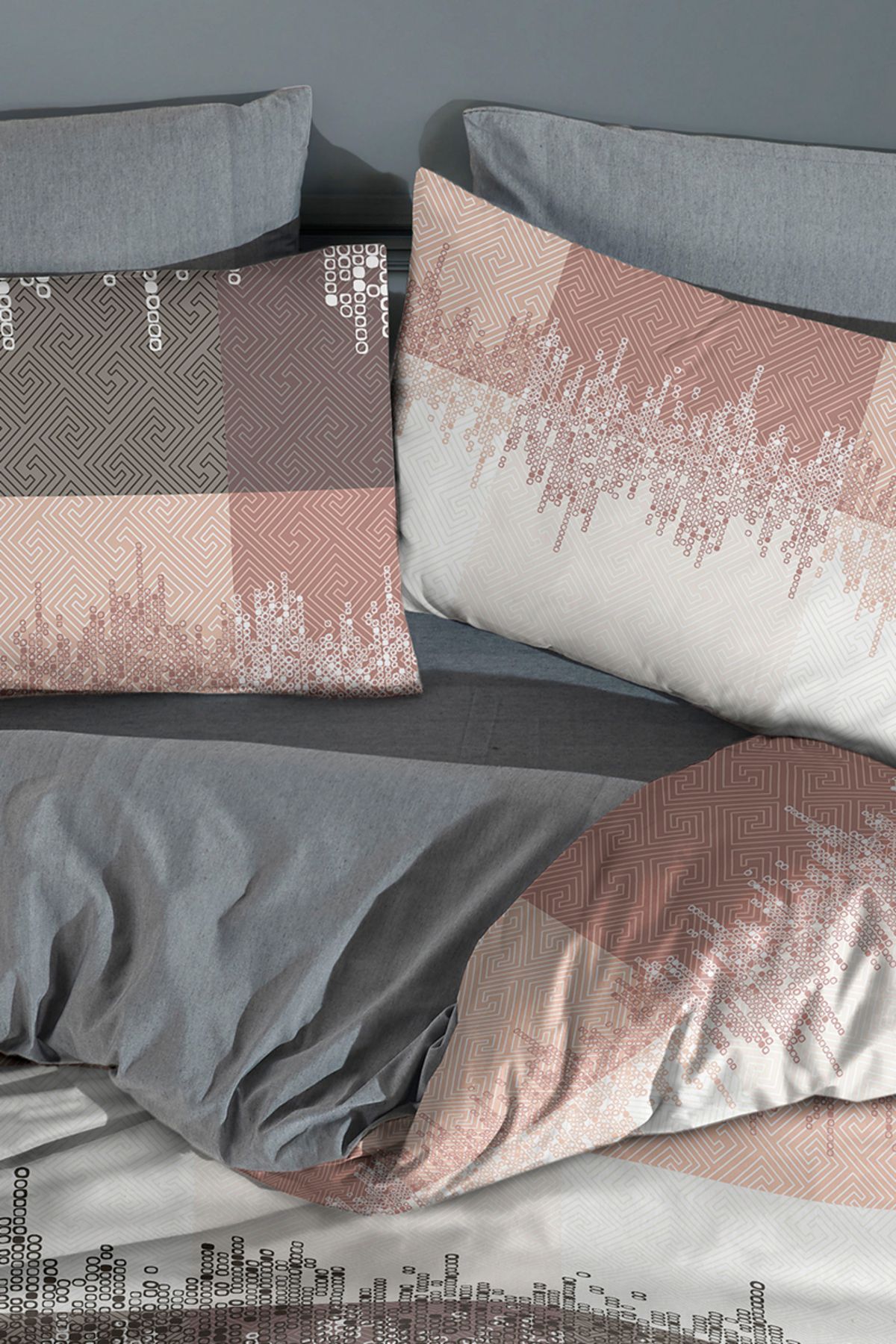Lorien-Ruby Patterned Single Duvet Cover Set with Elastic Sheets and Double Sided Use 4