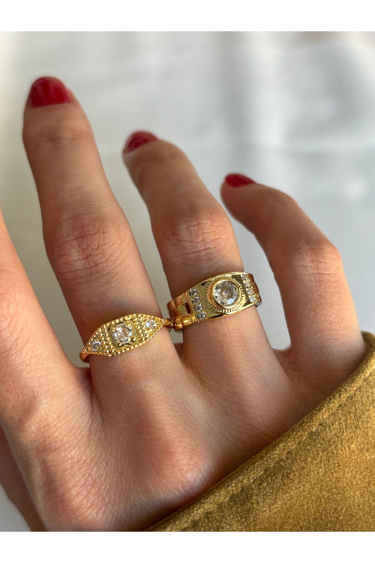 ringbox-Set of 2 Chain Model Rings 3