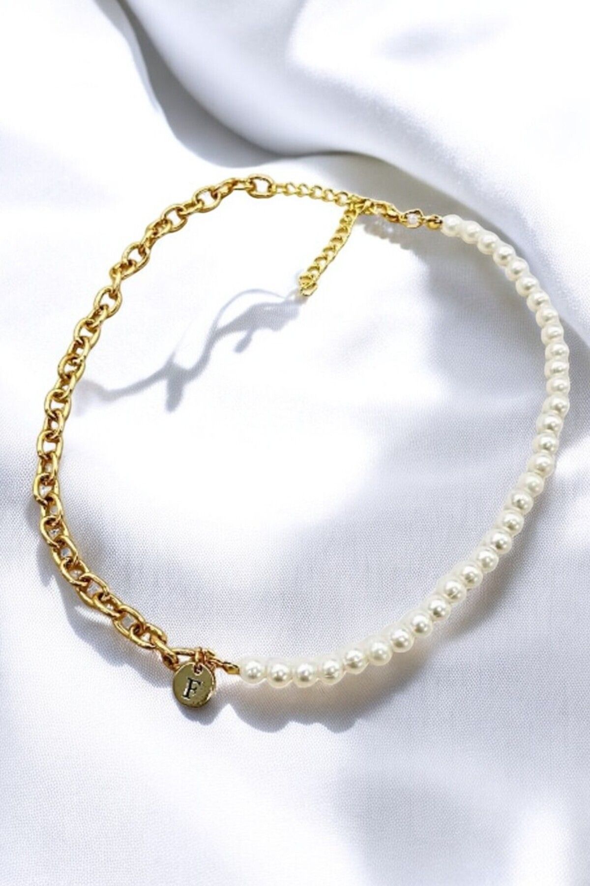 PETEK AKSESUAR-F Pearl Chain Letter Style Necklace 1