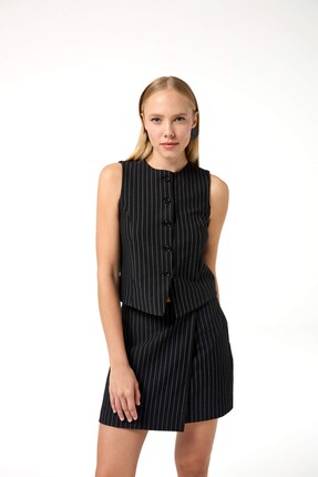 Evermade Bisiklet Yaka Düğmeli Çizgili Yelek