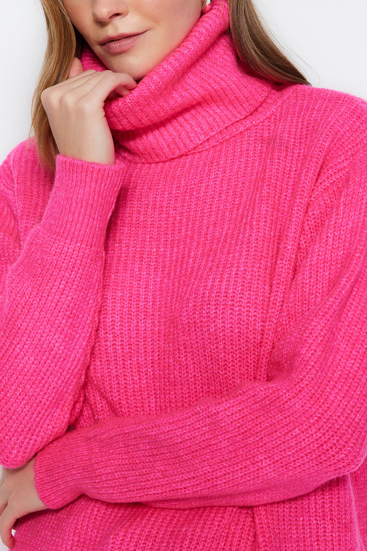 Edit by Trendyol-Pulover de bază tricotat cu textura moale roz TEDAW25AK00015 2