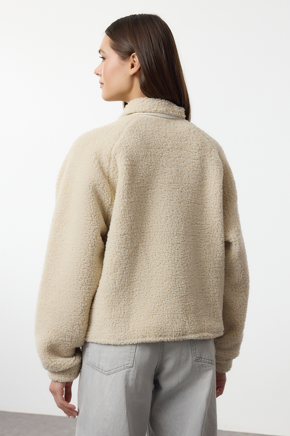 Trendyolmilla  Taş Peluş Regular/Normal Kalıp Dokuma Garnili Fermuarlı Kalın Örme Sweatshirt TWOAW25SW00139 - Görsel 5