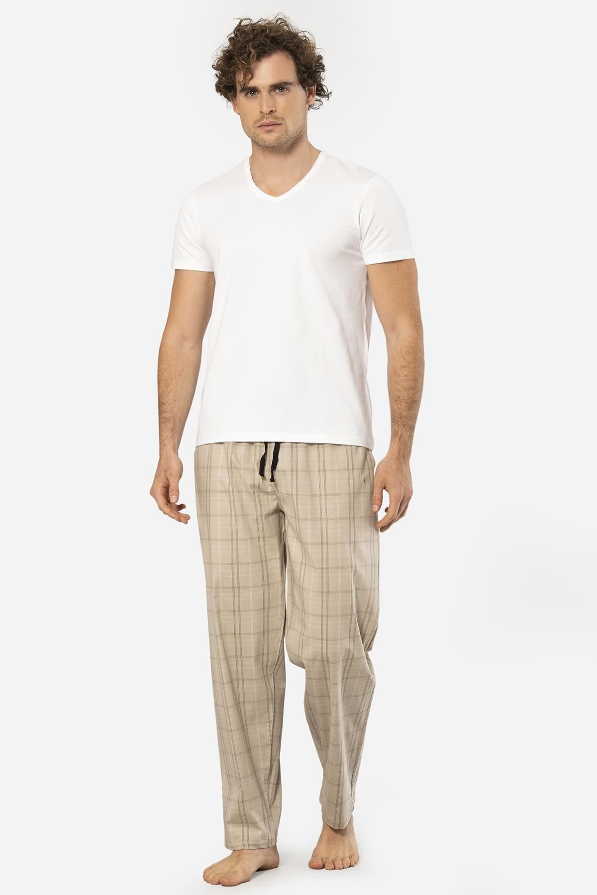 Cacharel V Yaka Kısa Kol T-shirt Ve Cepli Ekoseli Alt Pijama Takım