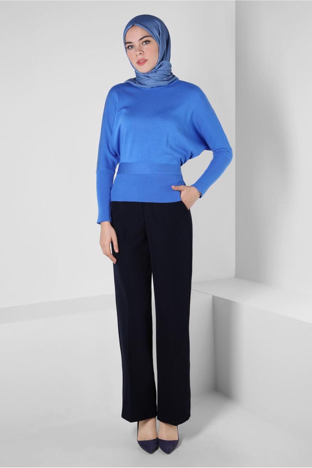 شلوار پارچه ای آبی زنانه بزرگ 70606 آلوینا اورجینال Alvina