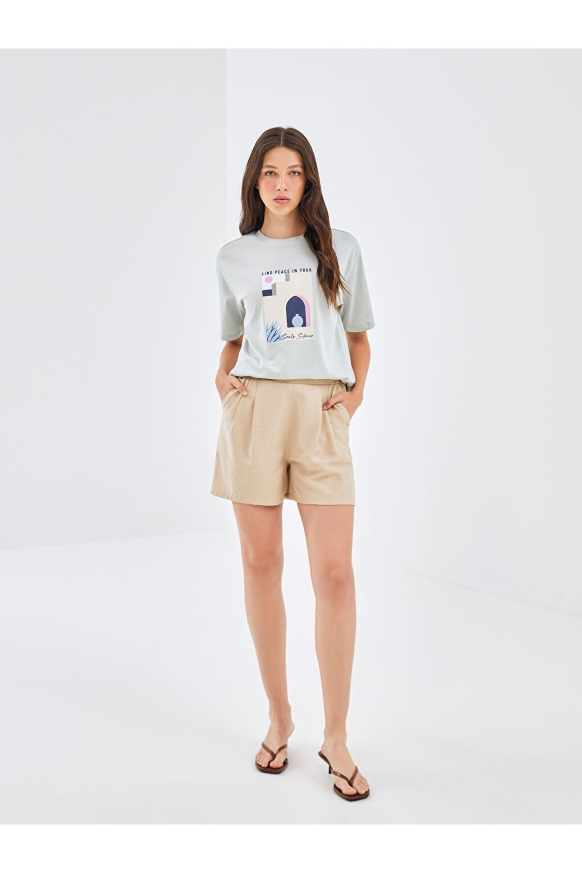 complete the look image