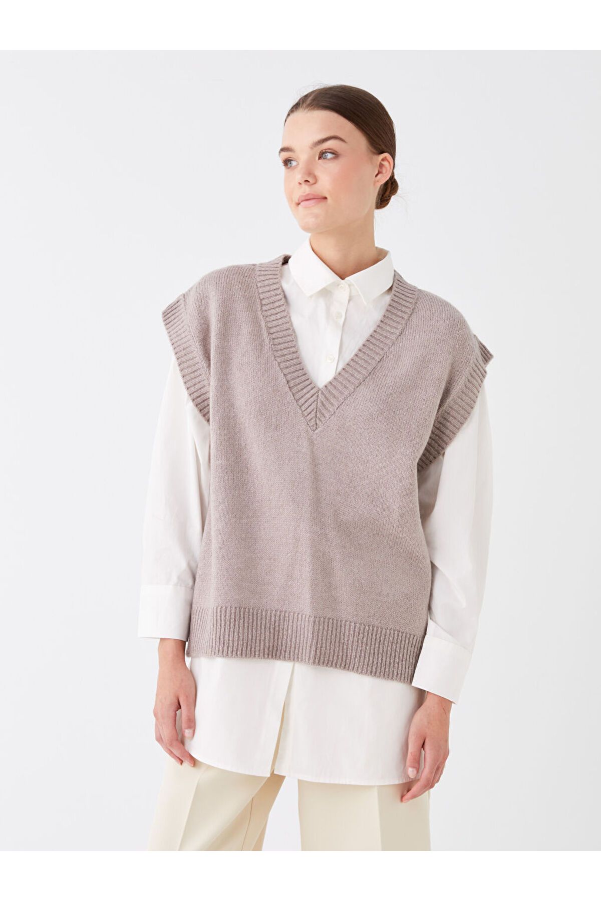 LC Waikiki-LCW Modest Damen-Strickpullover in Übergröße mit V-Ausschnitt 1