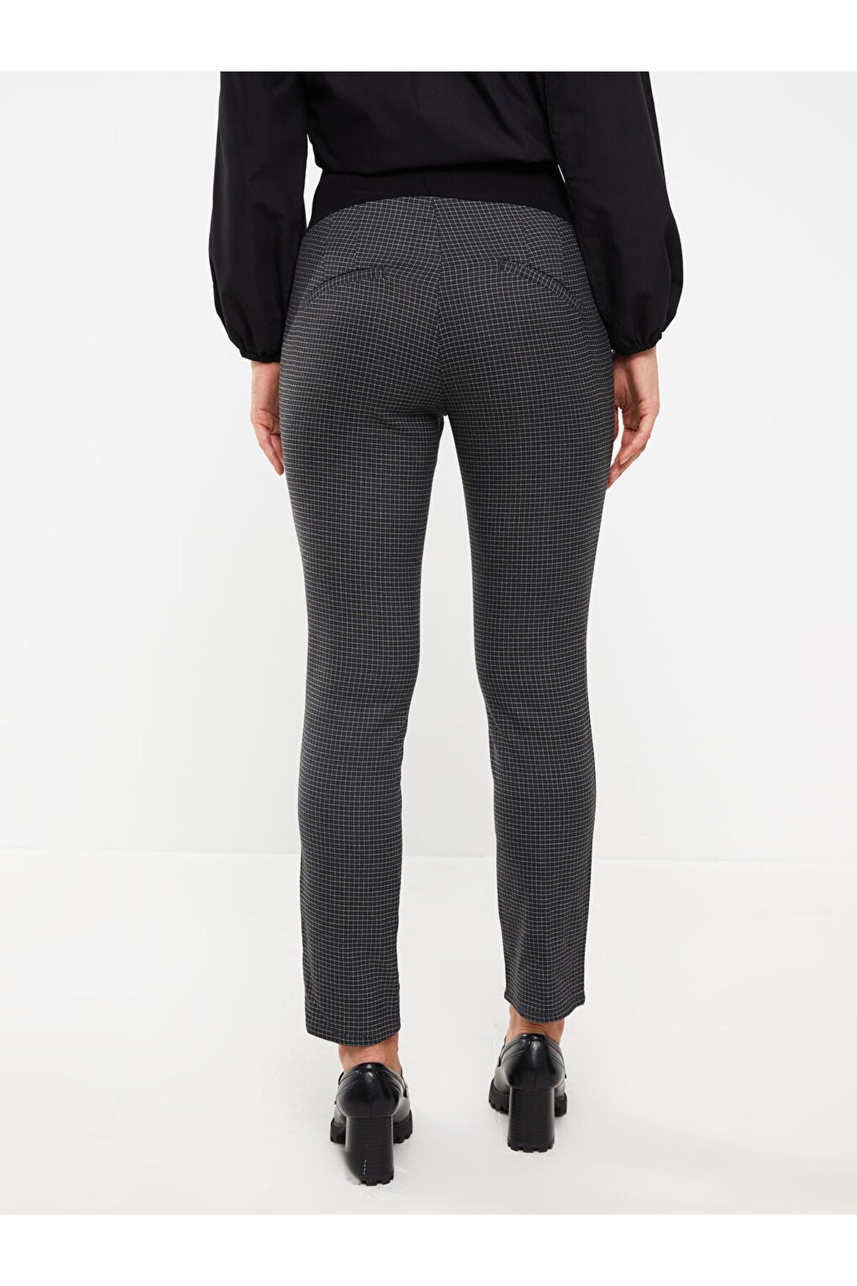 LC Waikiki-Plaid Maternity Trousers with Abdominal Panel 4