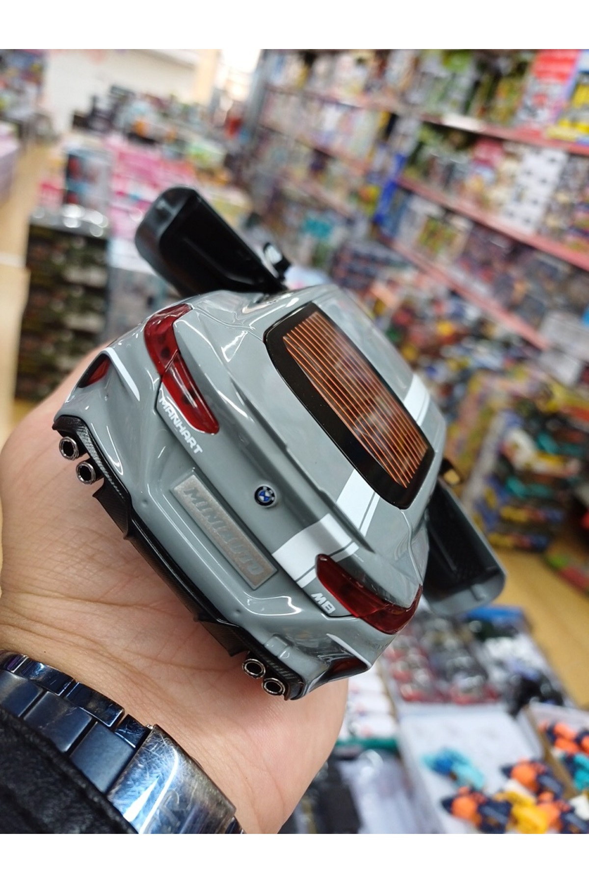 OYUNCAKSAHİLİ Bmw M8 Diecast Metal 1.24 Ölcek Araba Far Stop Kapı Bagaj ...