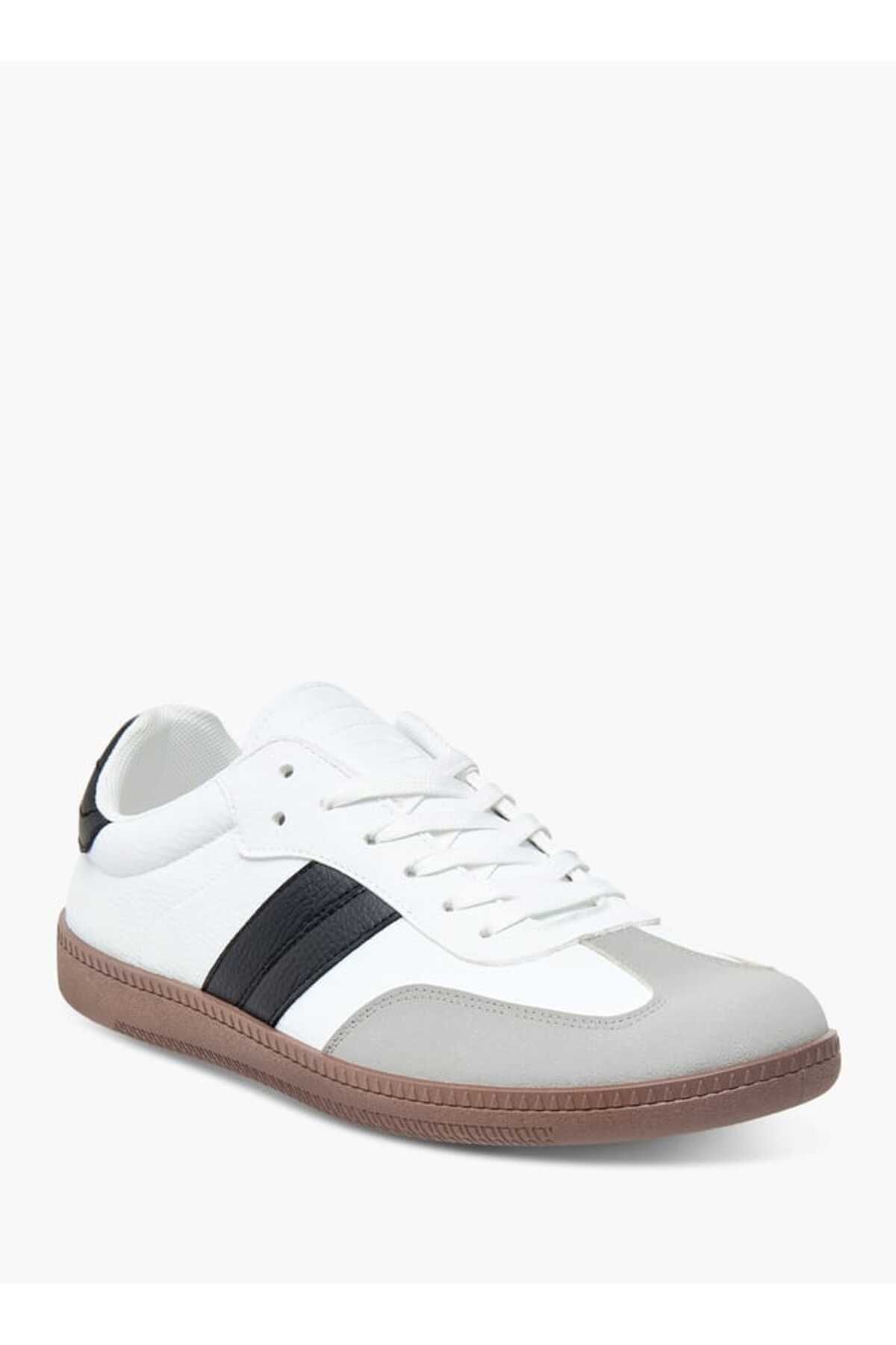 Dash-Panelled Lace-Up Sports Shoes 2