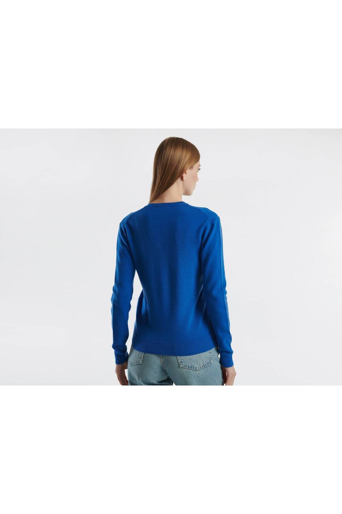 United Colors of Benetton-Women's Midnight Blue V-Neck 100% Merino Sweater 3